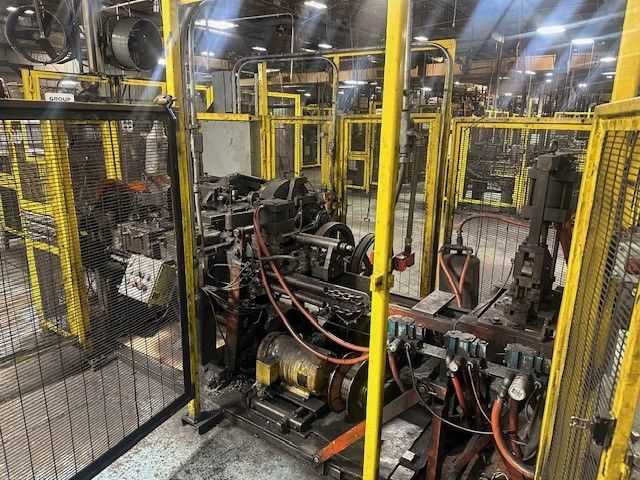 WIRE FORMER AND WELDER FOR CHAIN MANUFACTURE - GROUP 17 - COIL HANDLING EQUIPMENT