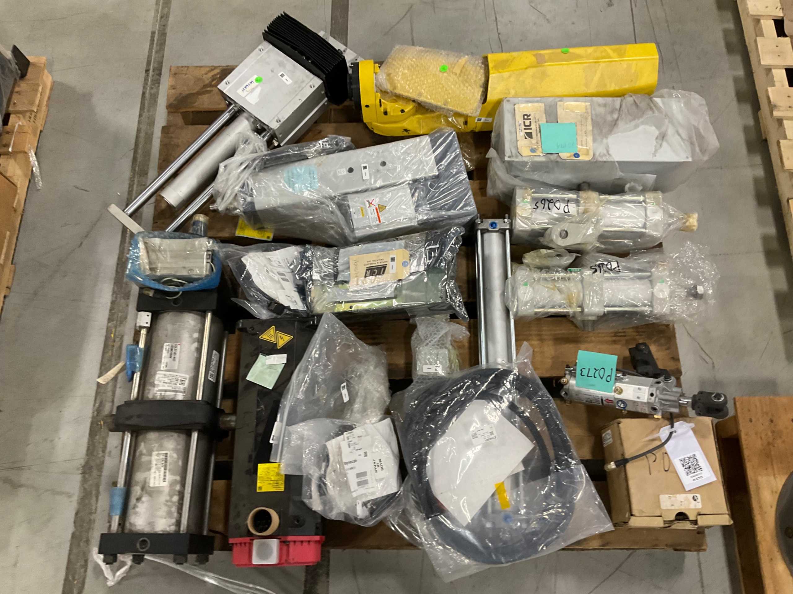 BULK LIST OF HYDRAULIC & PNEUMATIC CYLINDERS - HYDRAULIC CYLINDERS