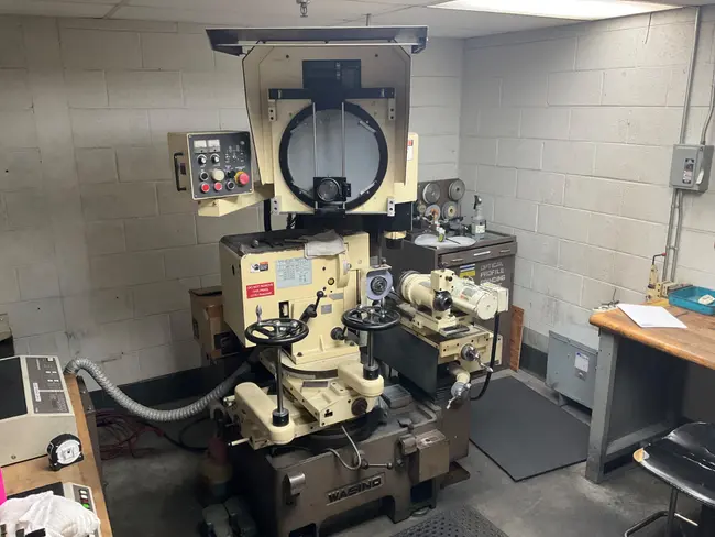 1994 AMADA WASINO GLS-50A OPTICAL PROFILE GRINDING MACHINE - undefined