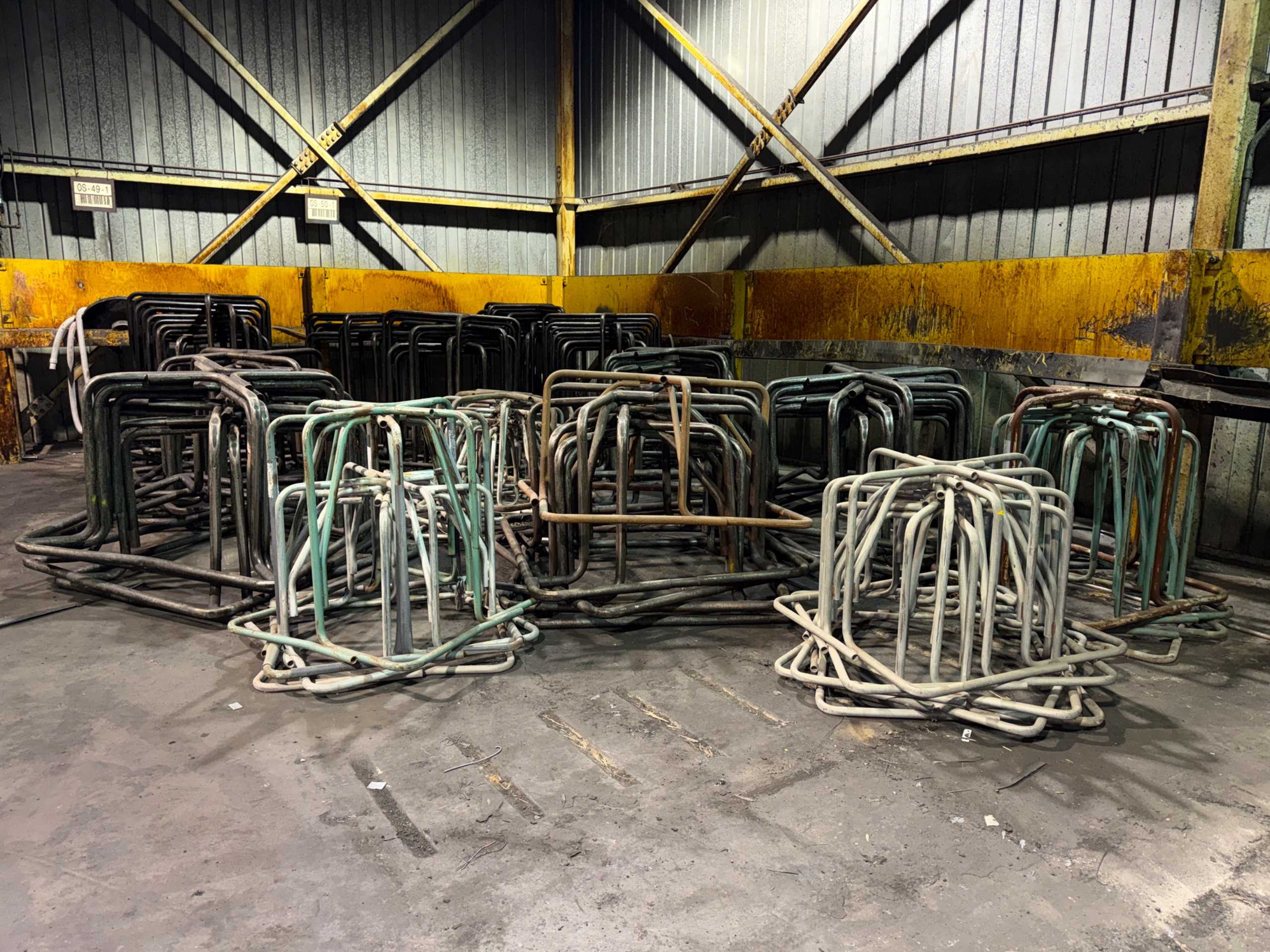 BULK QTY OF WIRE CARRIERS - WIRE MANUFACTURING EQUIPMENT