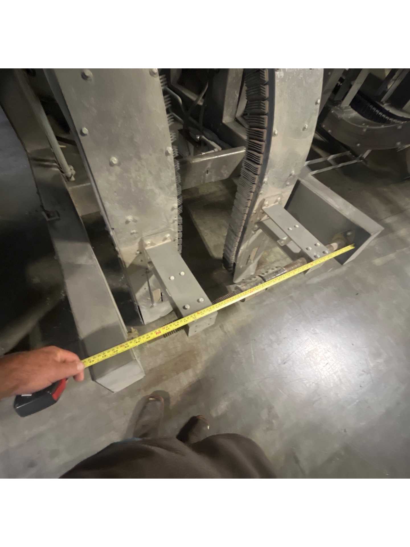 PACK AIR INC CARTON ELEVATOR - BUCKET ELEVATOR