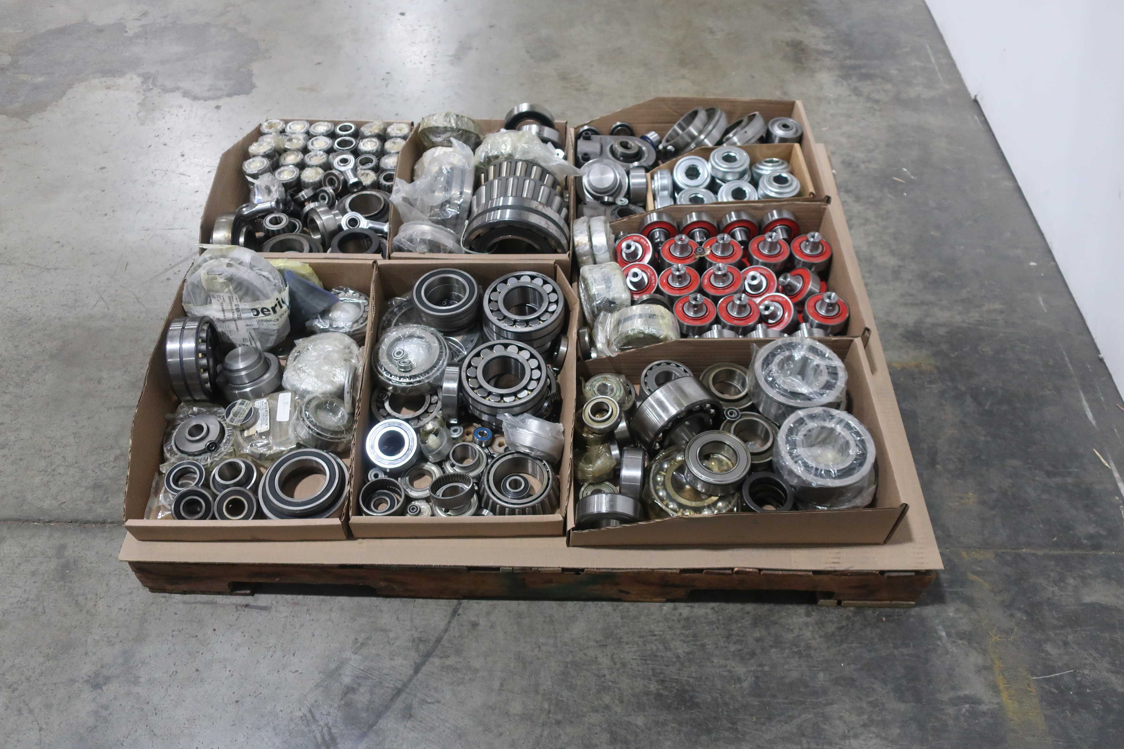 SKU 1749347 - PALLET OF ASSORTED BEARINGS - BEARINGS