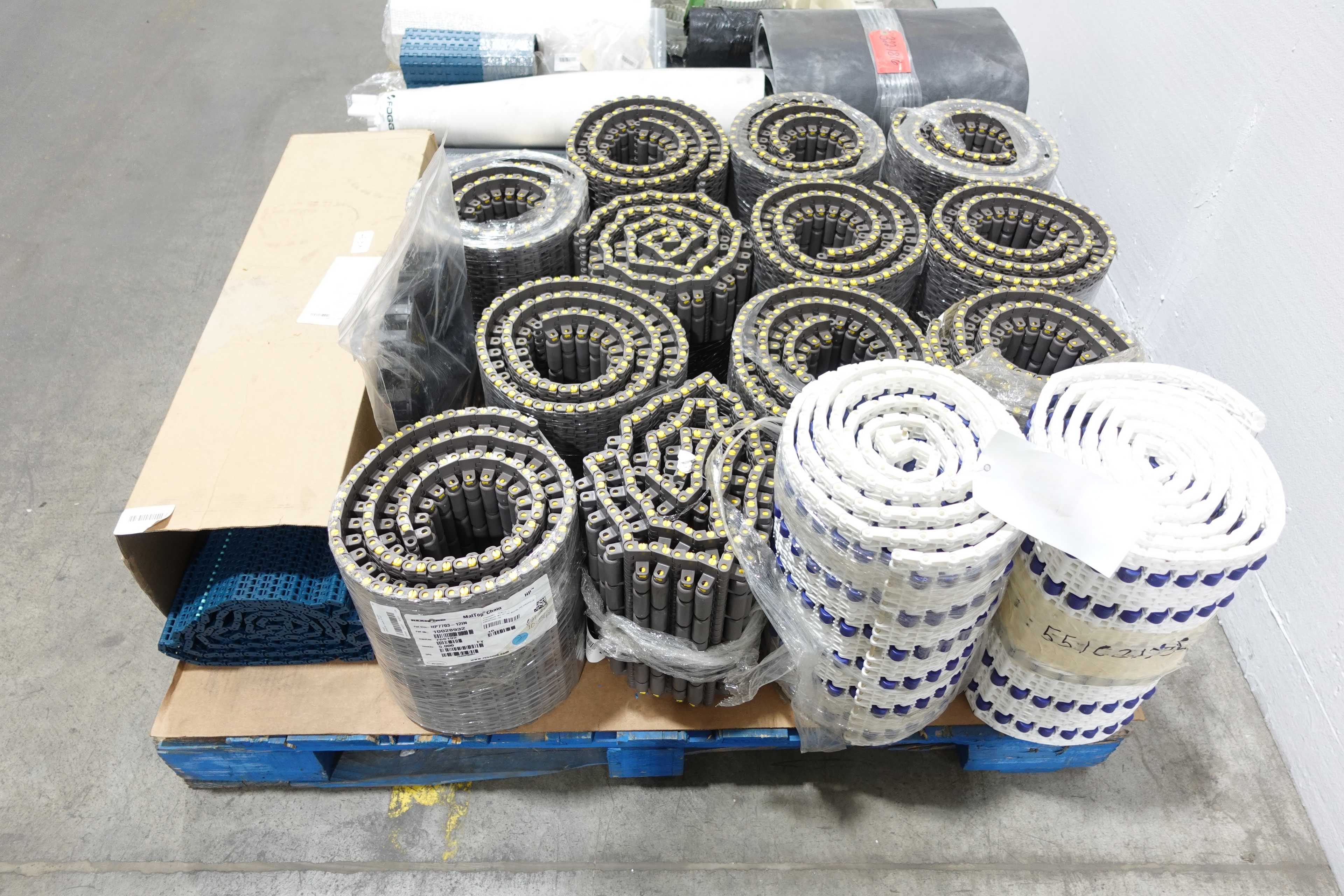 SKU1079609 - 2 PALLETS OF ASSORTED PLASTIC AND RUBBER CONVEYOR BELTS - CONVEYOR PARTS