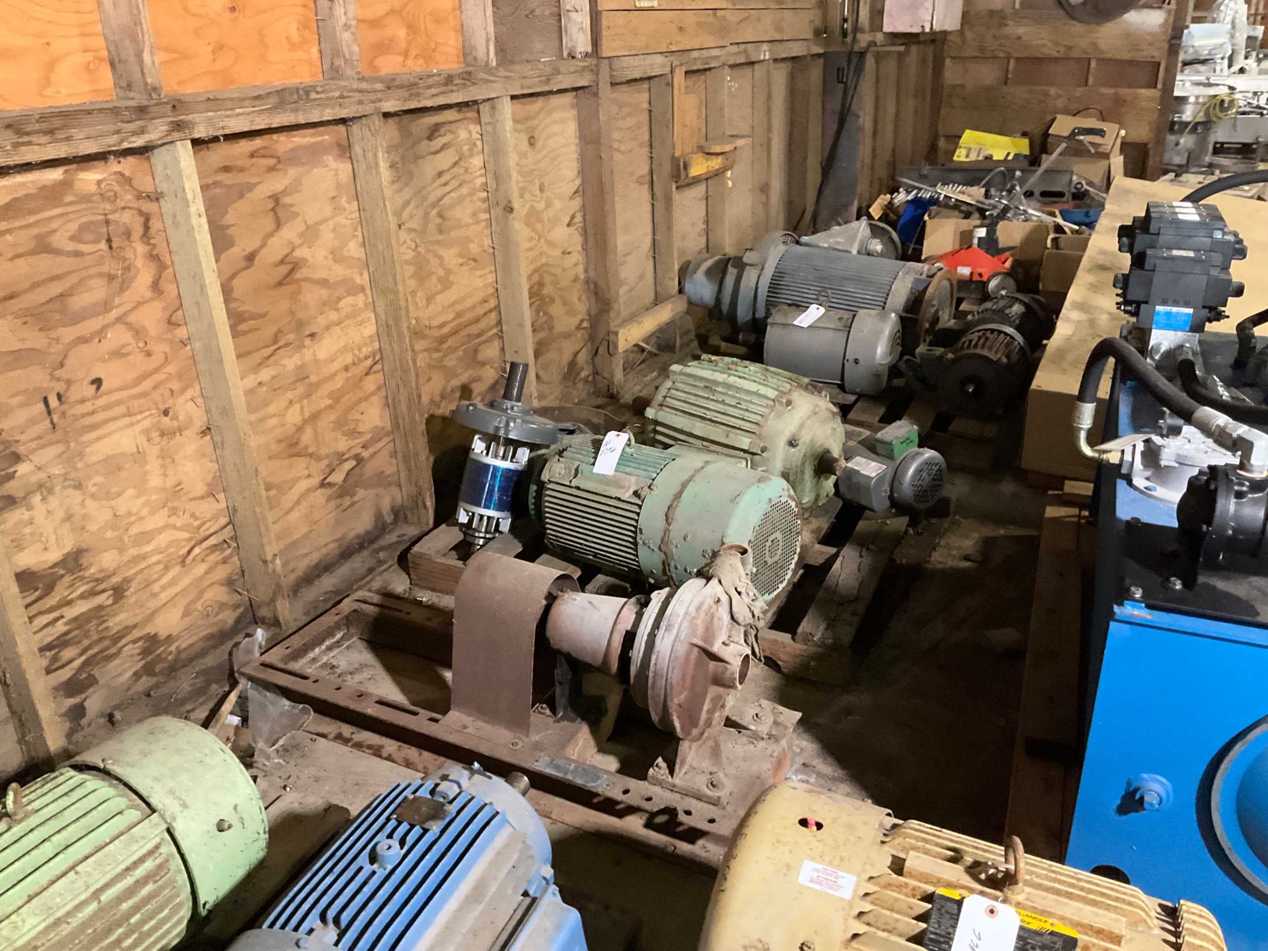 QTY 21: ELECTRIC MOTOR - ELECTRIC MOTORS
