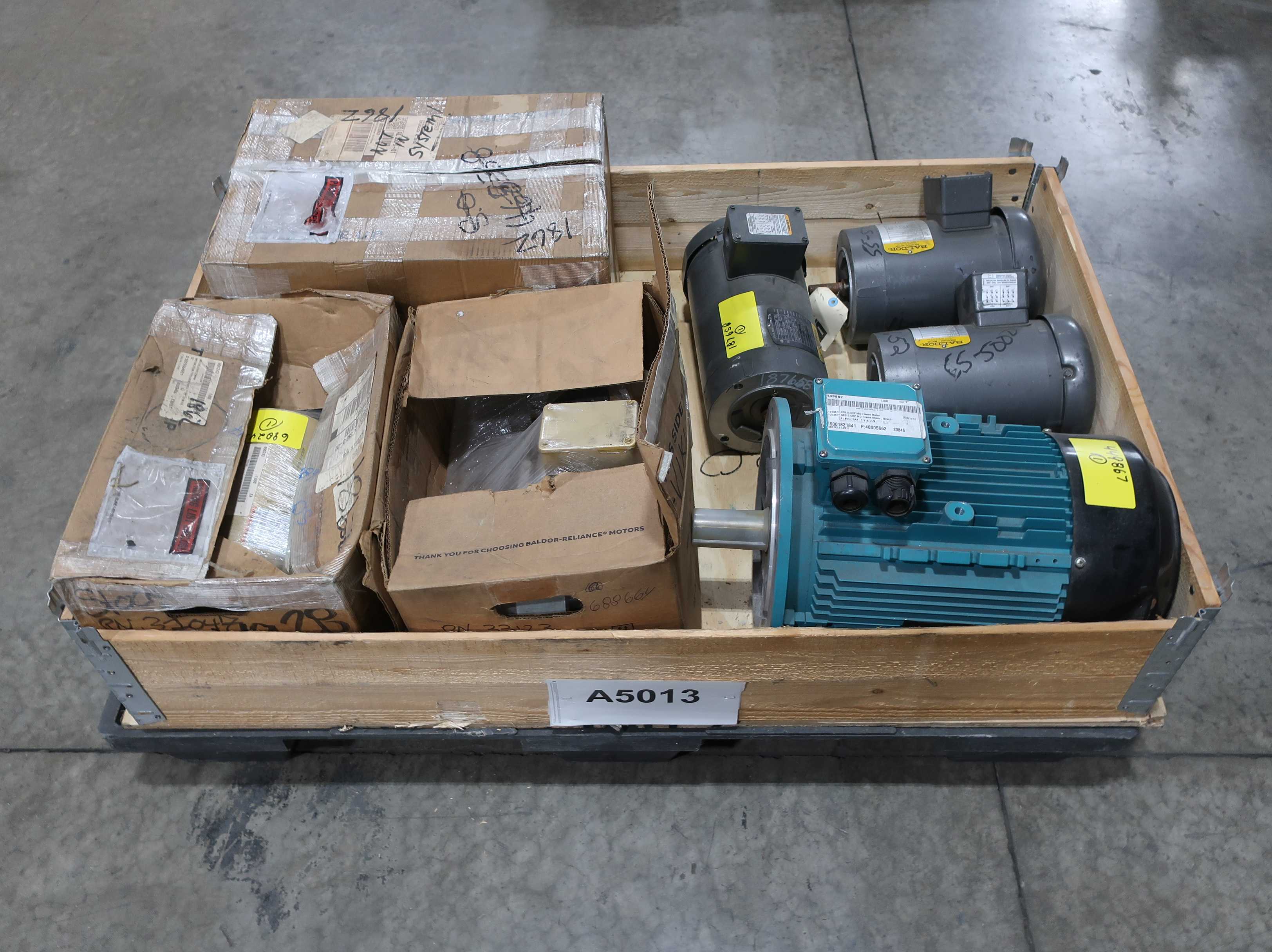 BULK QTY OF ASSORTED MOTORS - ELECTRIC MOTORS