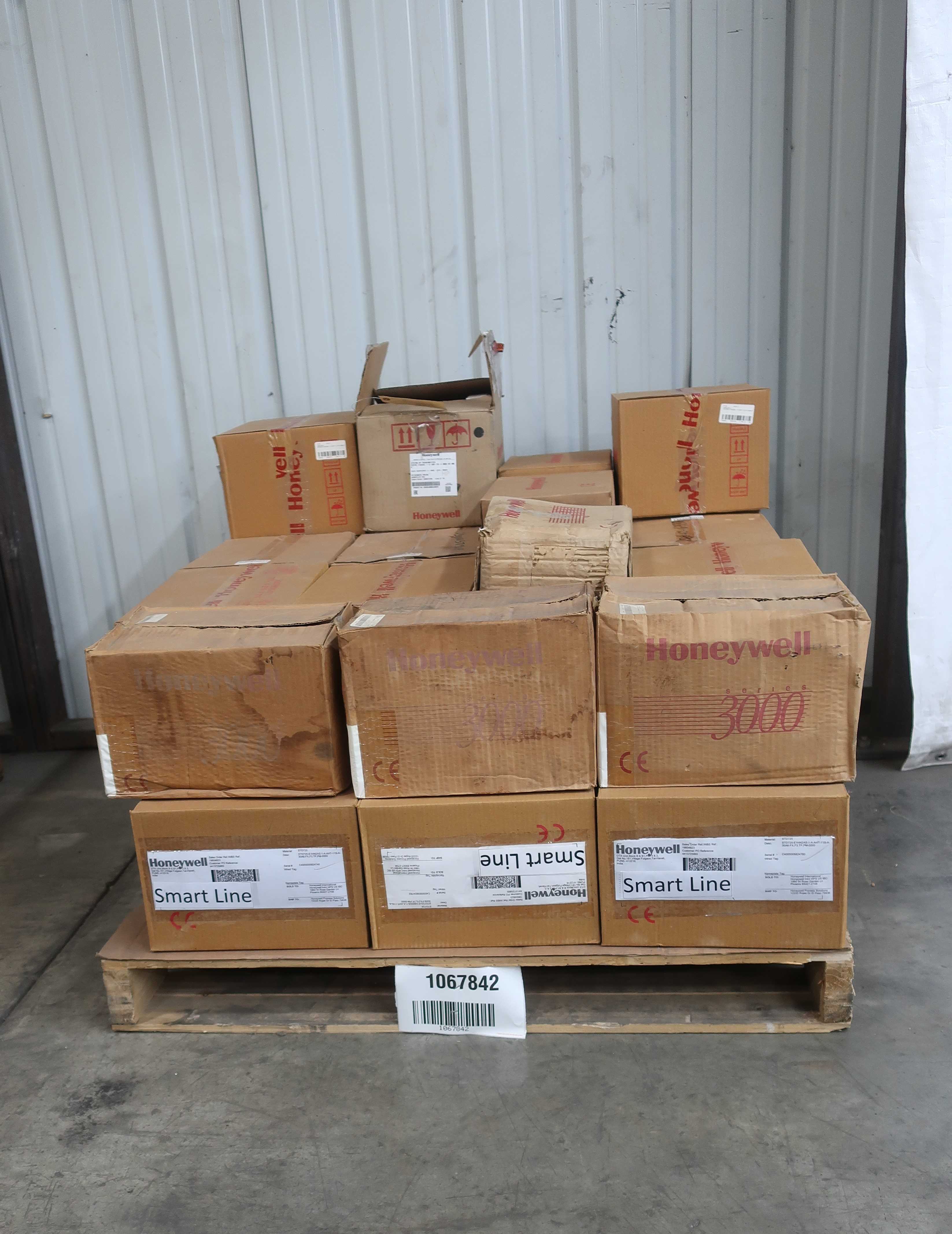 PALLET OF ASSORTED HONEYWELL GAGE PRESSURE TRANSMITTERS - PRESSURE TRANSMITTER