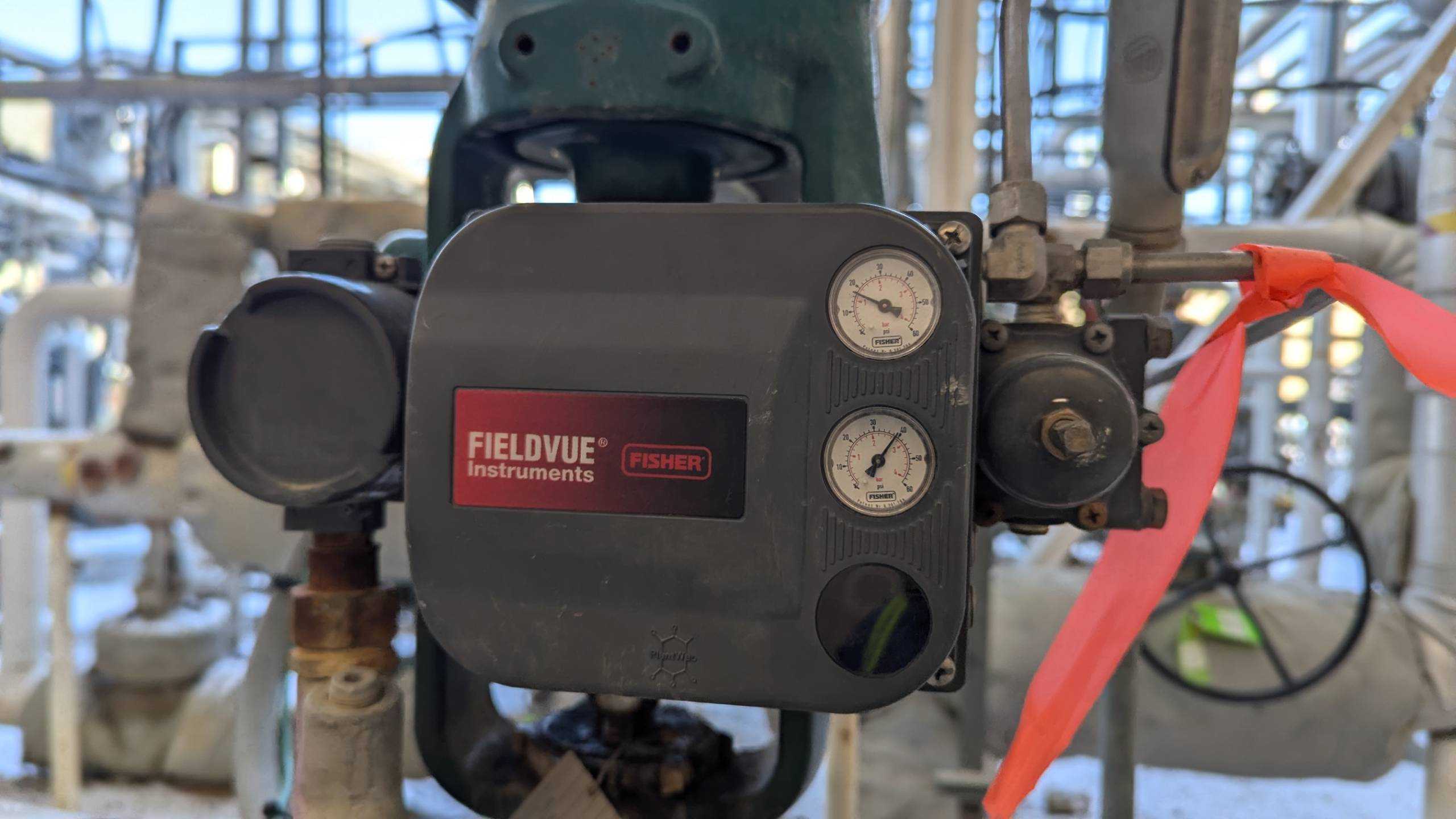 QTY 2: FISHER DVC6200HW2 VALVE CONTROLLER - AUTOMATION & CONTROLS