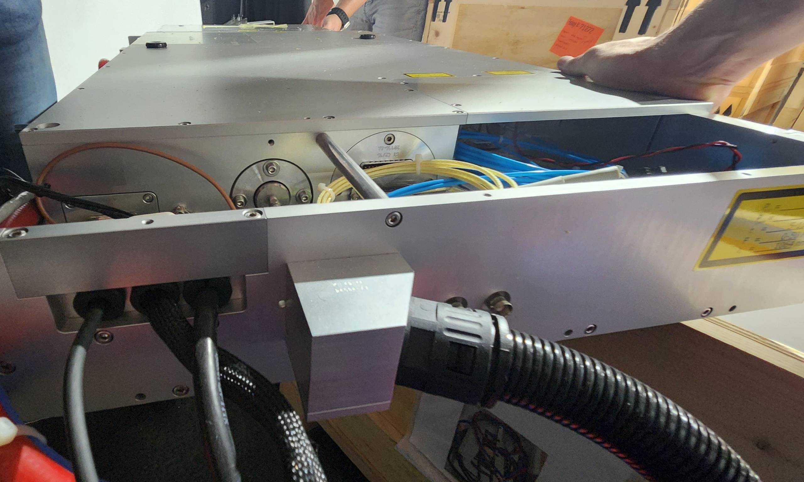 2016 COHERENT HR50-EOM-1064-F LASER HEAD - MISCELLANEOUS
