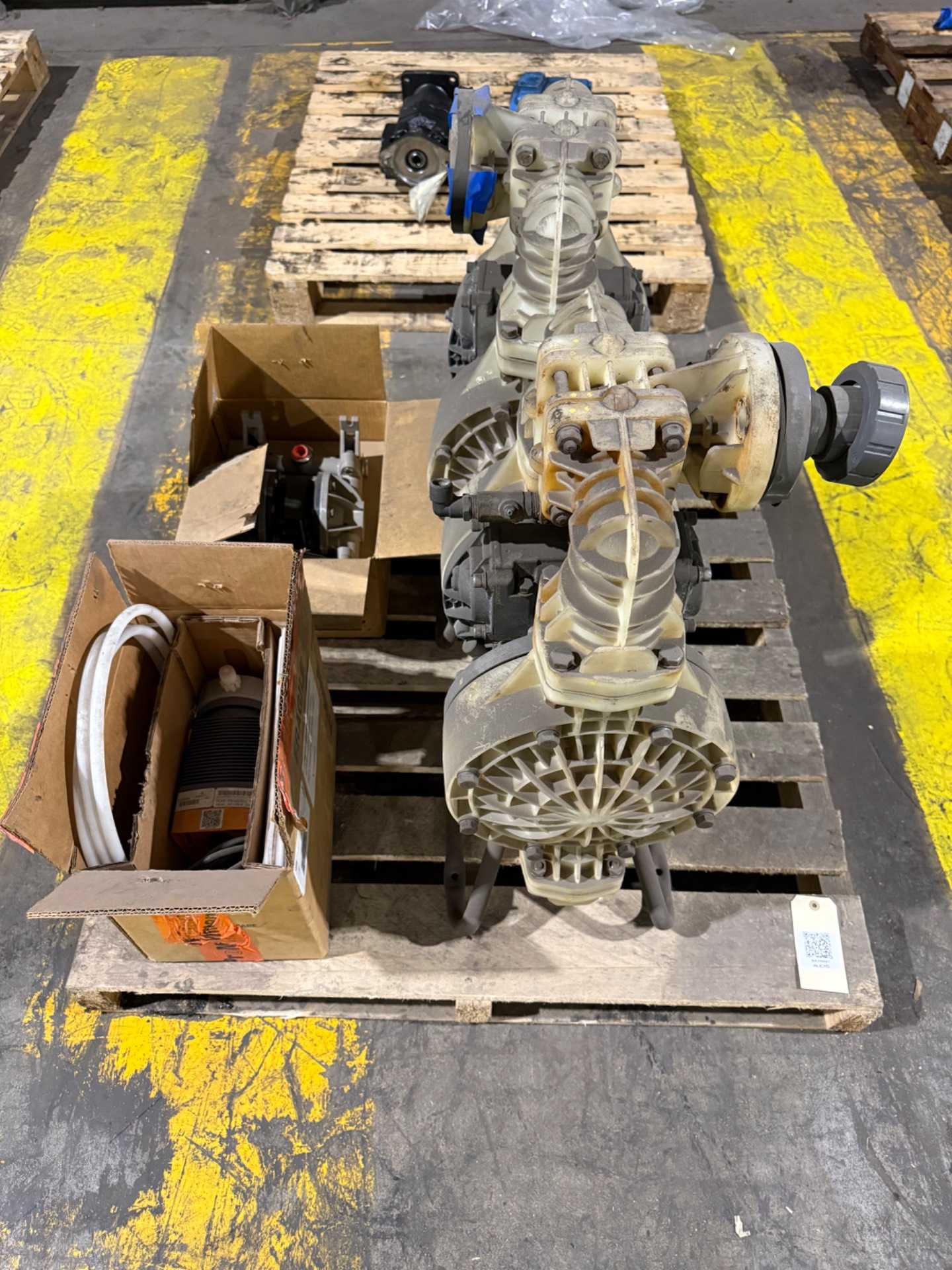 Bulk QTY of Pumps - PUMPS