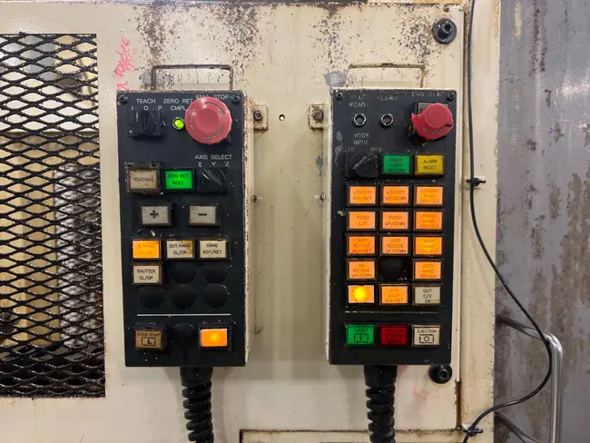 2004 MECTRON MTV-T351A 5 AXIS VERTICAL MACHINING CENTER - undefined