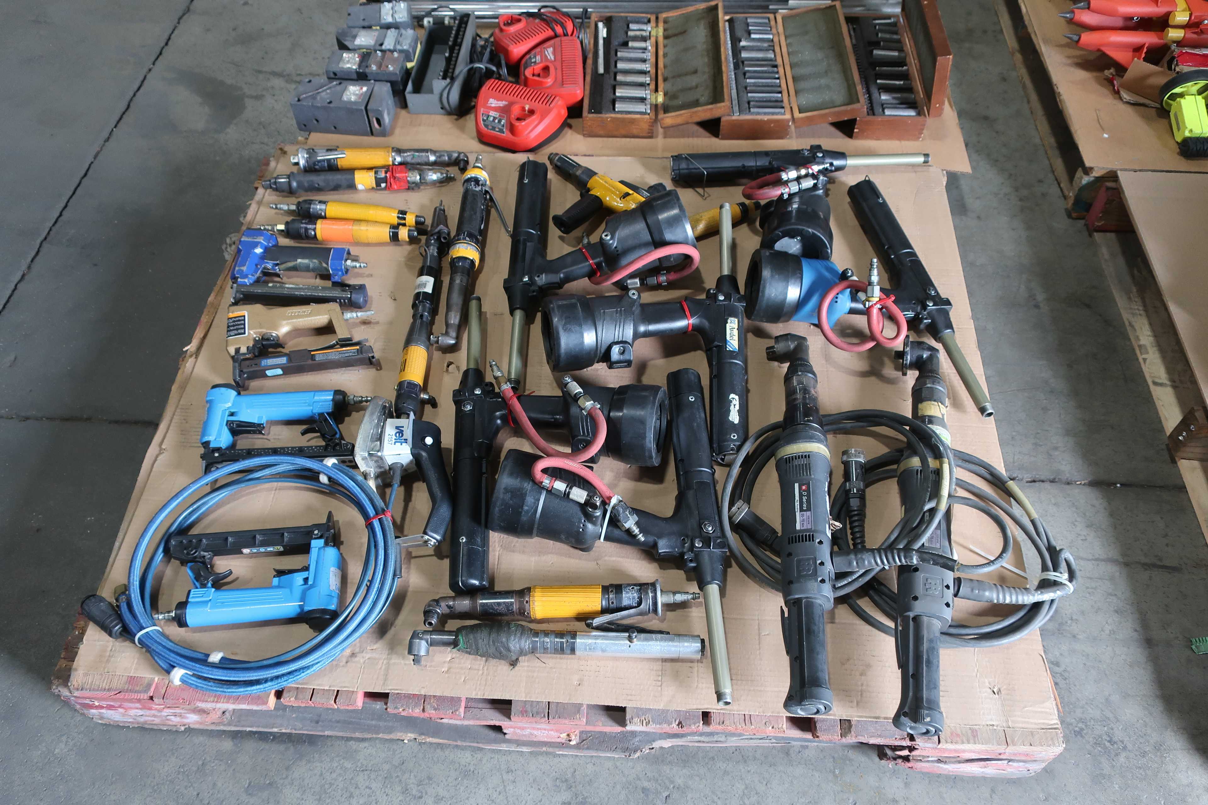SKU 1079629 - 4 PALLETS OF ASSORTED TOOLS AND SHOP SUPPLIES - TOOLS