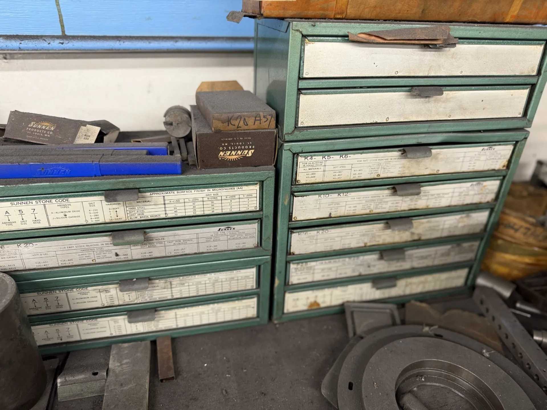 SUNNEN MBB-1600 HONING MACHINE, .060" TO 6-1/2" ID CAPACITY, 1/2 HP, 110V, WITH TOOLING - HONING MACHINES