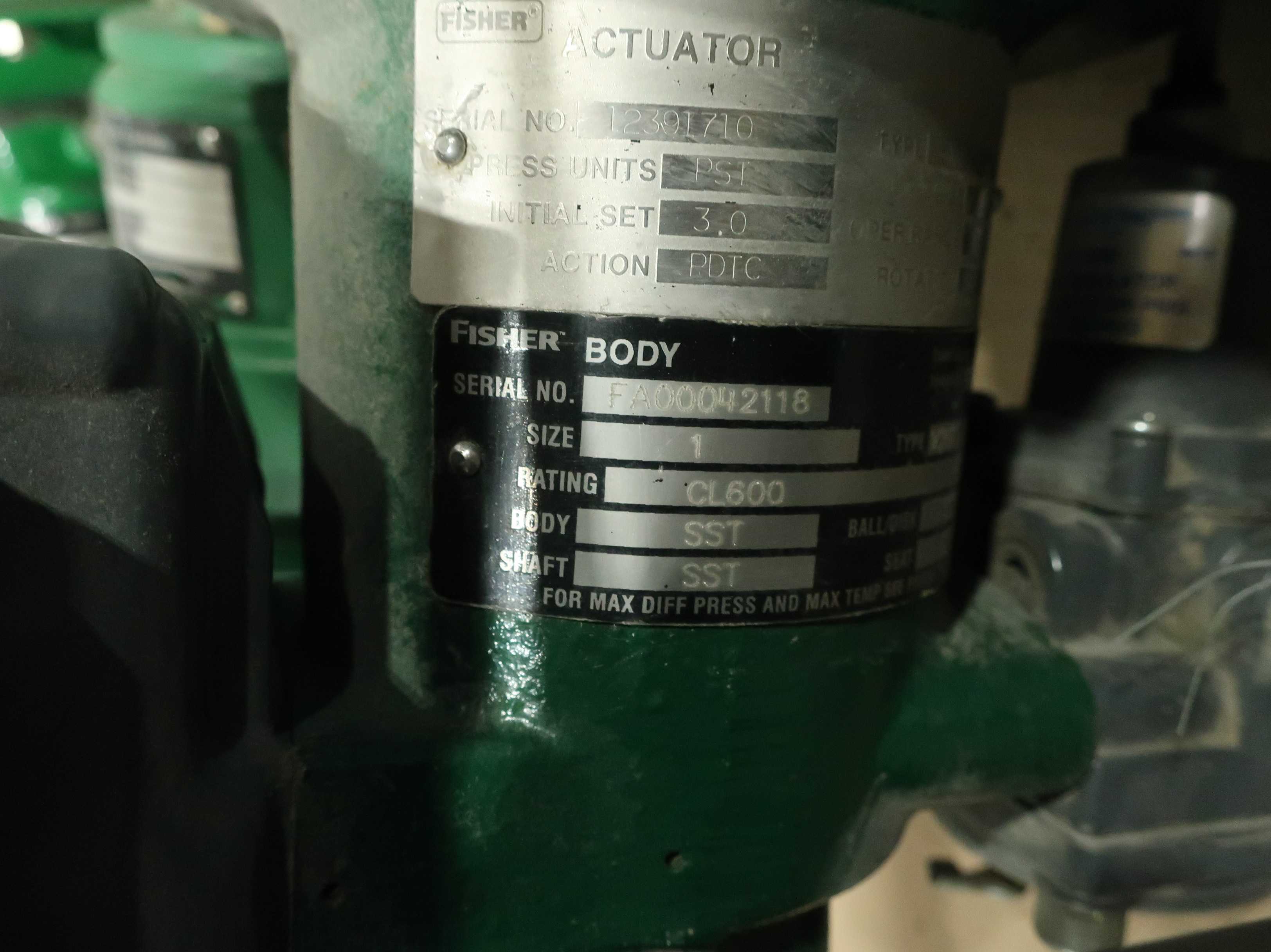 SKU 1751865 - PALLET OF ASSORTED FISHER CONTROL VALVES - DIRECTIONAL CONTROL VALVE