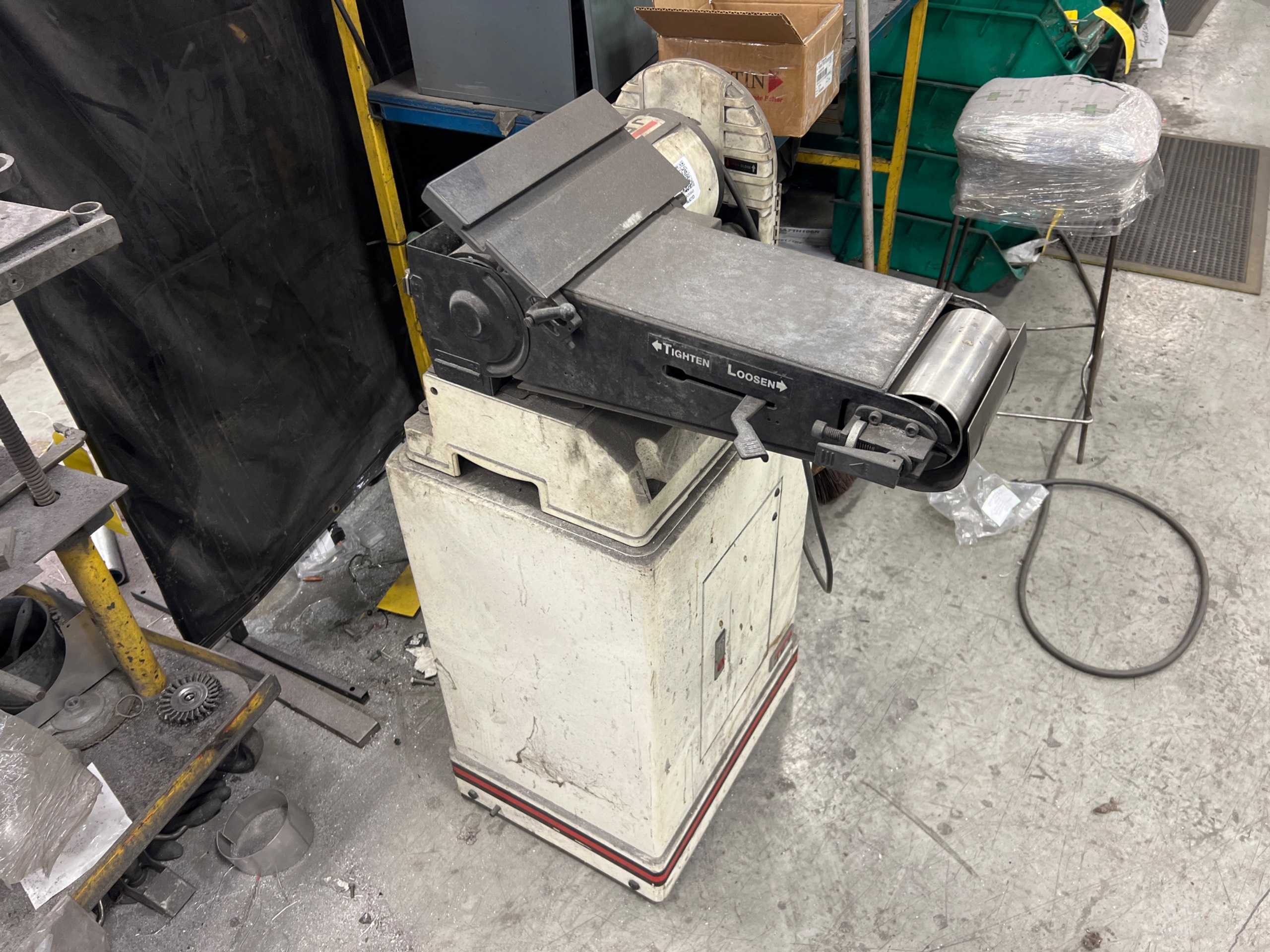 JET JSG-96 GRINDING MACHINE - GRINDING MACHINES