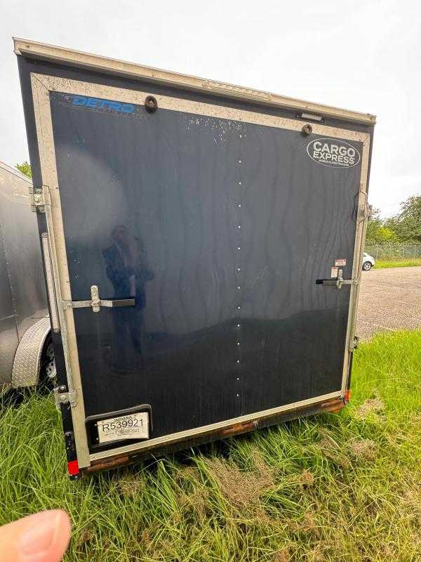 2023 DETRO TRAILERS LLC XL SE ENCLOSED RAMP DOOR TRAILER - TRAILER