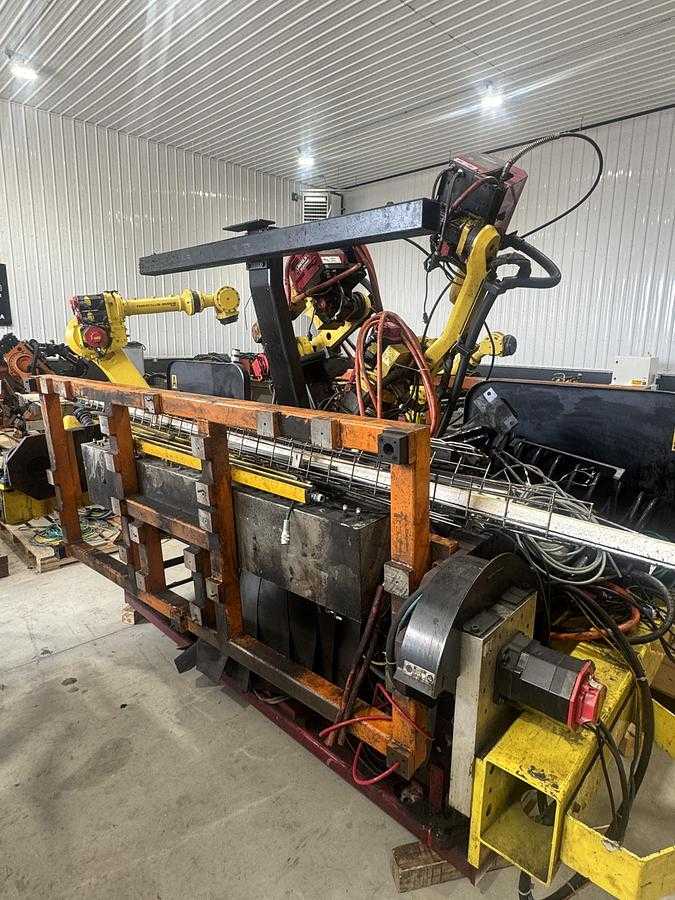 2015 GENESIS/FANUC ARCMATE 100IC/12 DUAL WELDING CELL, 12KG, 1420MM REACH, R-30IB CONTROL - ARTICULATED ROBOTS