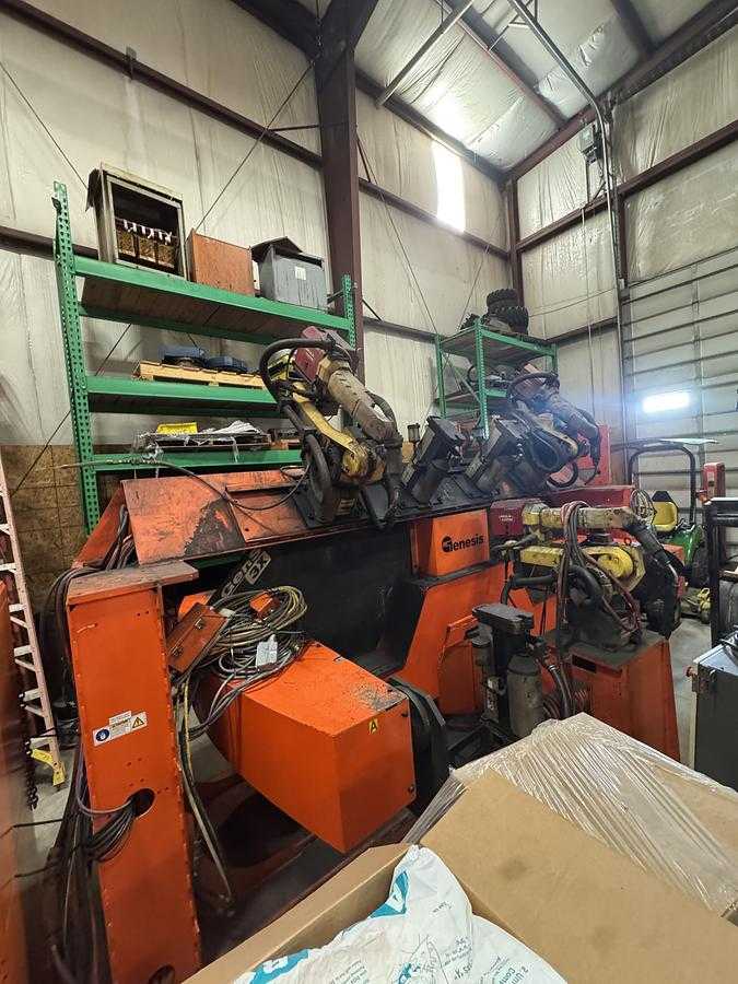 2014 GENESIS SYSTEM 3X MIG WELDING CELL, DUAL FANUC ARC MATE 100IC ROBOTS, 10KG, 1420MM REACH - WELDING EQUIPMENT