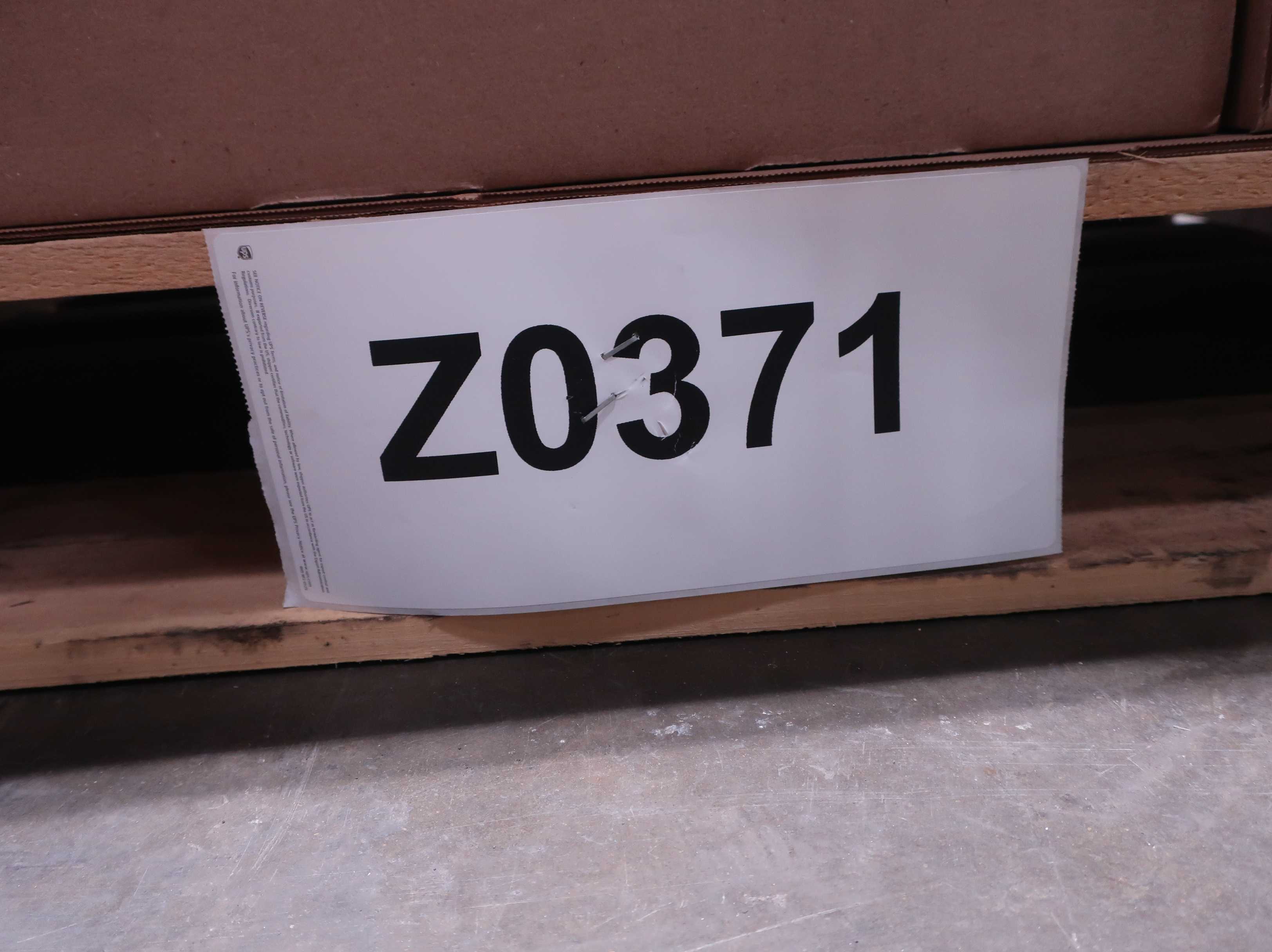 2 PALLETS OF ASSORTED CORDSETS - CORDSET CABLES