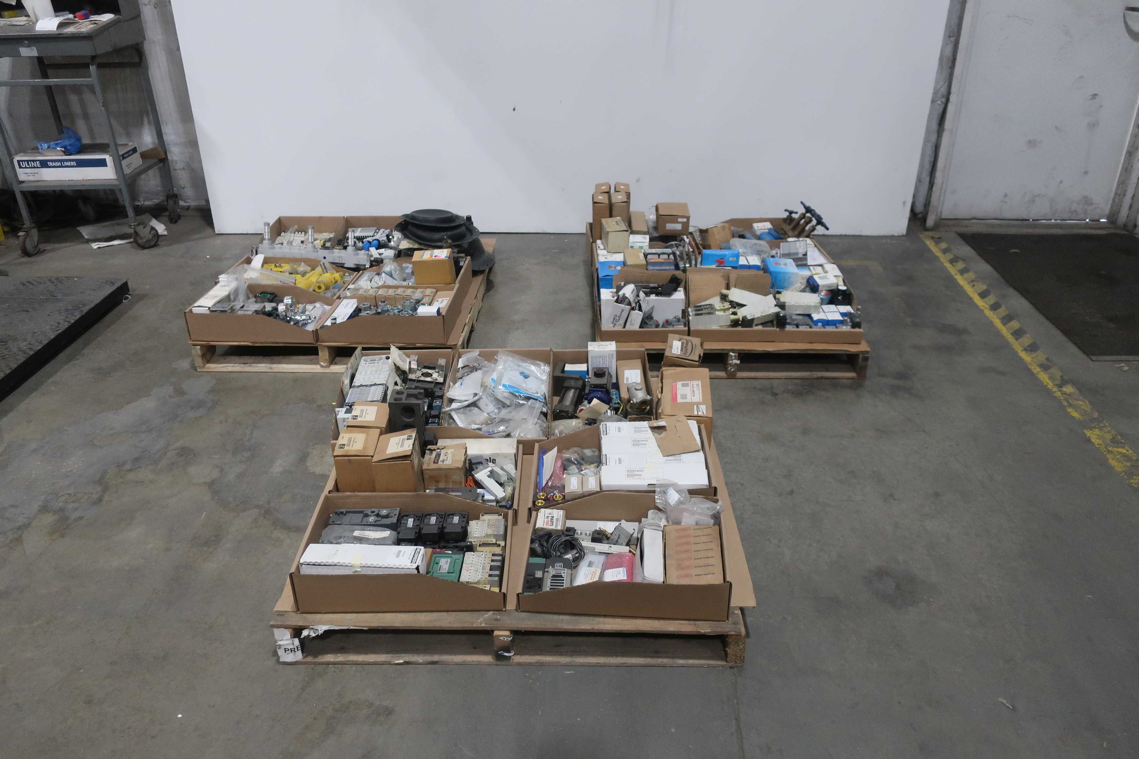 SKU 1742297 - 3 PALLETS OF ASSORTED VALVES AND REPLACEMENT PARTS - VALVE PARTS & ACCESSORIES