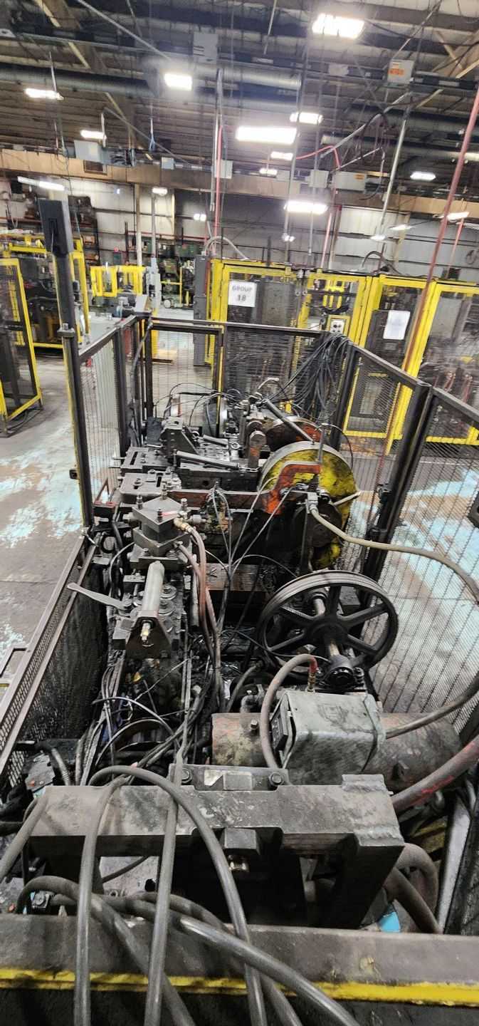 WIRE FORMER AND WELDER FOR CHAIN MANUFACTURE - GROUP 18 - METALWORKING PRODUCTION LINE