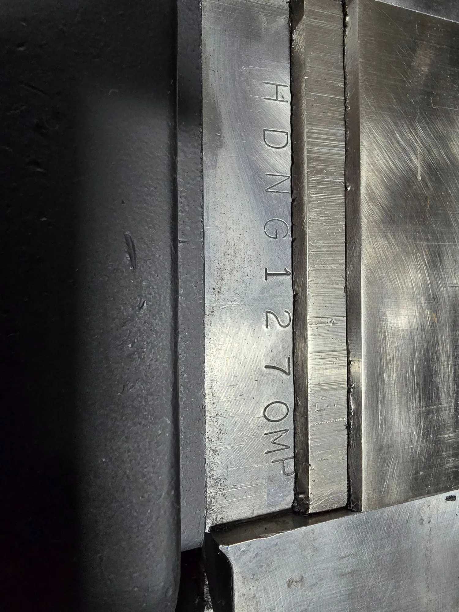 2005 BRIDGEPORT HARDINGE SERIES 1 2J CNC VERTICAL MILL 9X48 TABLE R8 60-4200 RPM 2HP - VERTICAL MILLING MACHINES