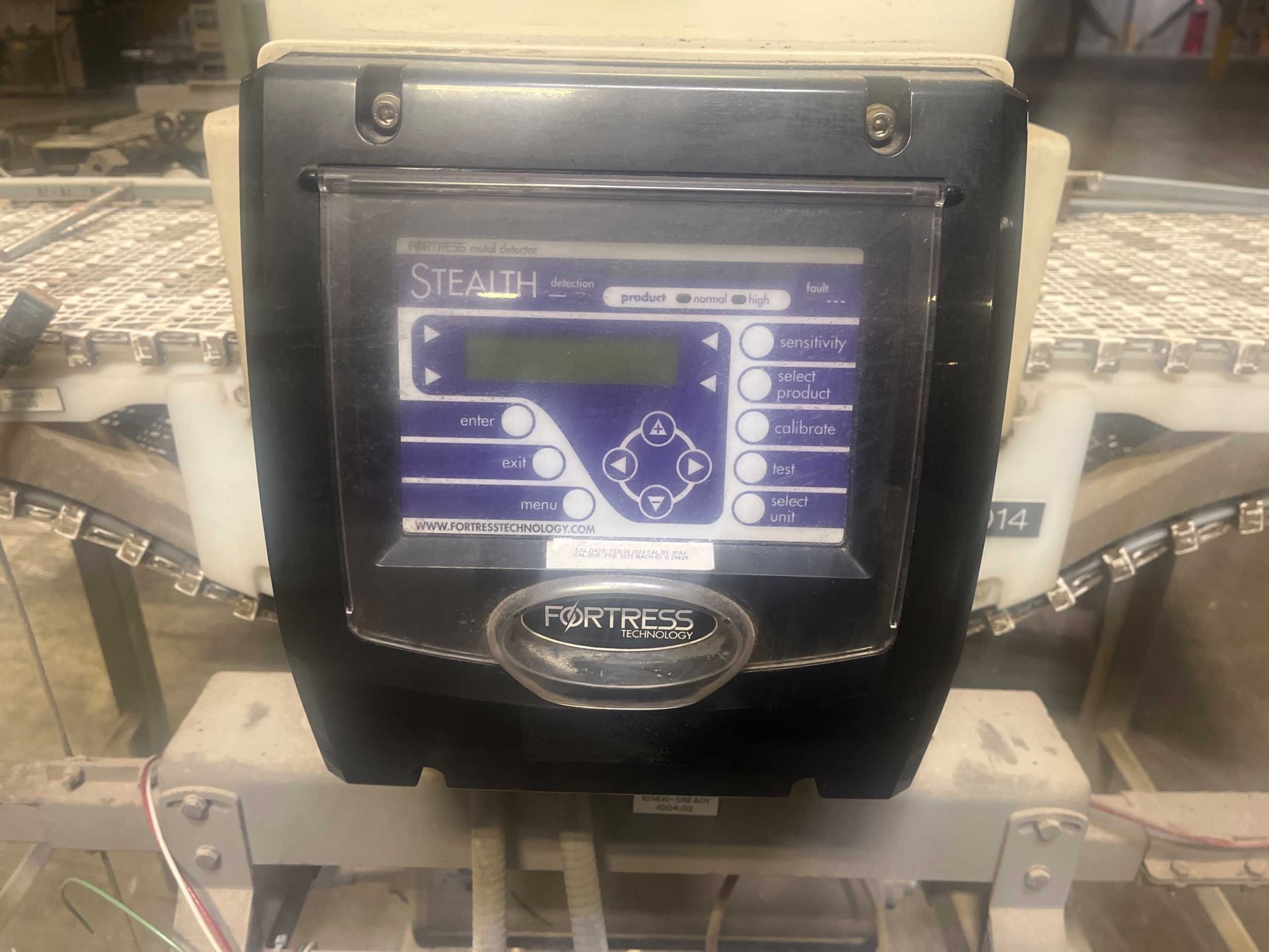 FORTRESS STEALTH CONVEYOR METAL DETECTOR - CONVEYOR METAL DETECTOR