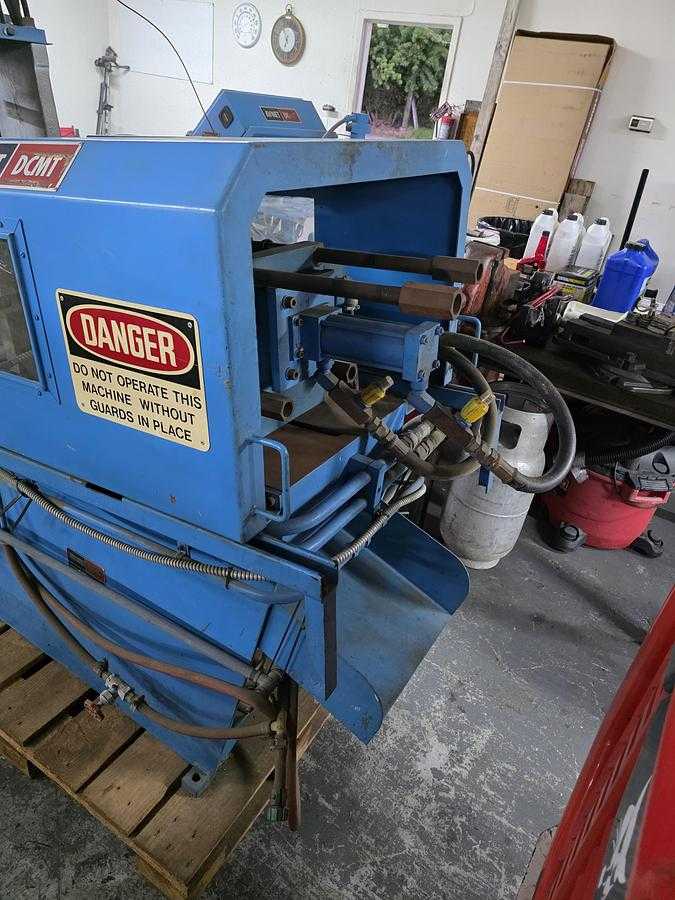 1982 AVNET H20E DIE CASTING MACHINE - DIE CASTING MACHINES