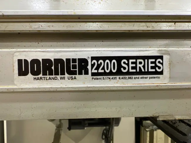 DORNER 2200 SERIES ADJUSTABLE POWER BELT CONVEYOR - undefined