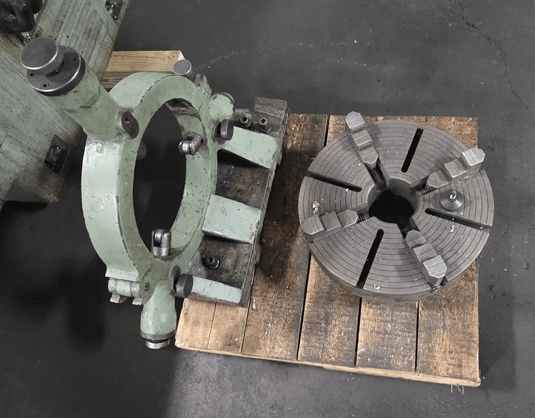 MORI SEIKI MH-2000G GAP BED LATHE, 24" SWING, 80" CC, 3" SPINDLE BORE, 10HP, 7400LBS - MANUAL LATHES