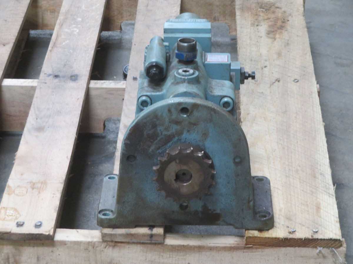 NACHI PVS-2A-35N3Q1-12 HYDR PUMP, 35 CM3 DISPL, 14 MPA MAX PRES, PRES COMP - HYDRAULIC PUMP