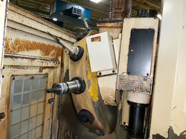 2003 TOYOSK TVT301S VERTICAL MACHINING CENTER - undefined