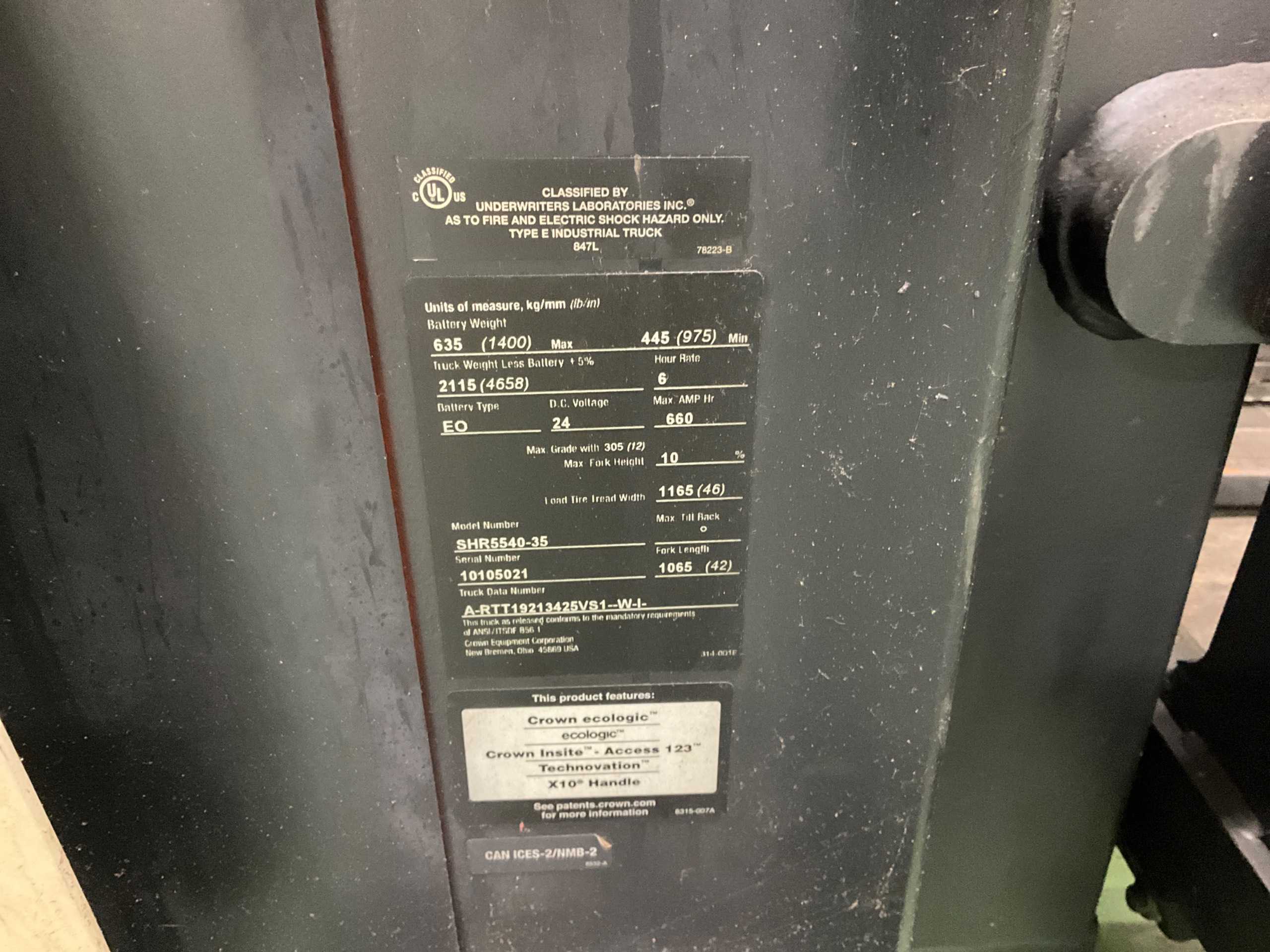 CROWN SHR5540-35 REACH TRUCK - REACH TRUCKS