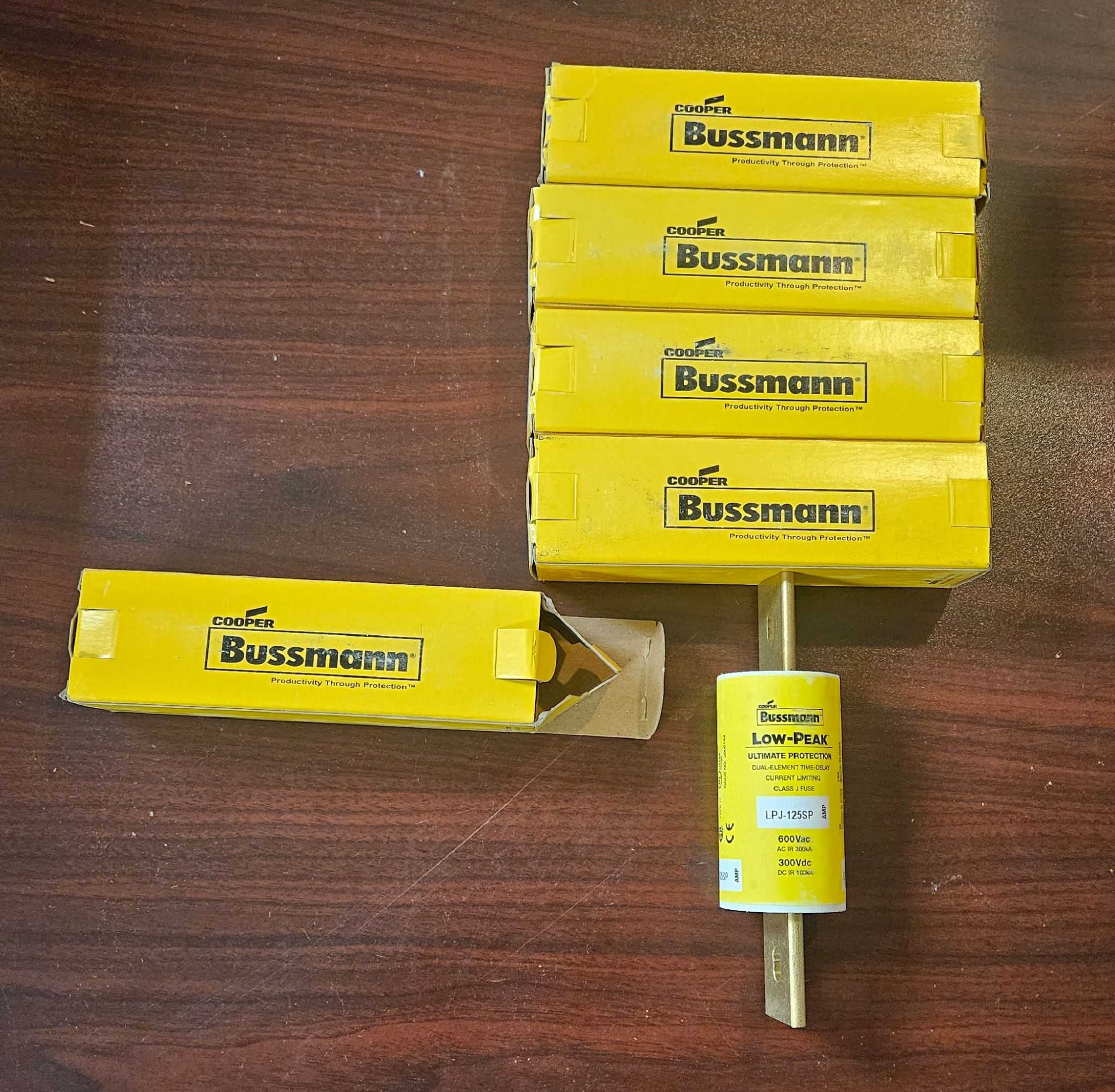 EATON BUSSMANN LPJ-125SP FUSES CASE OF 5 - FUSES