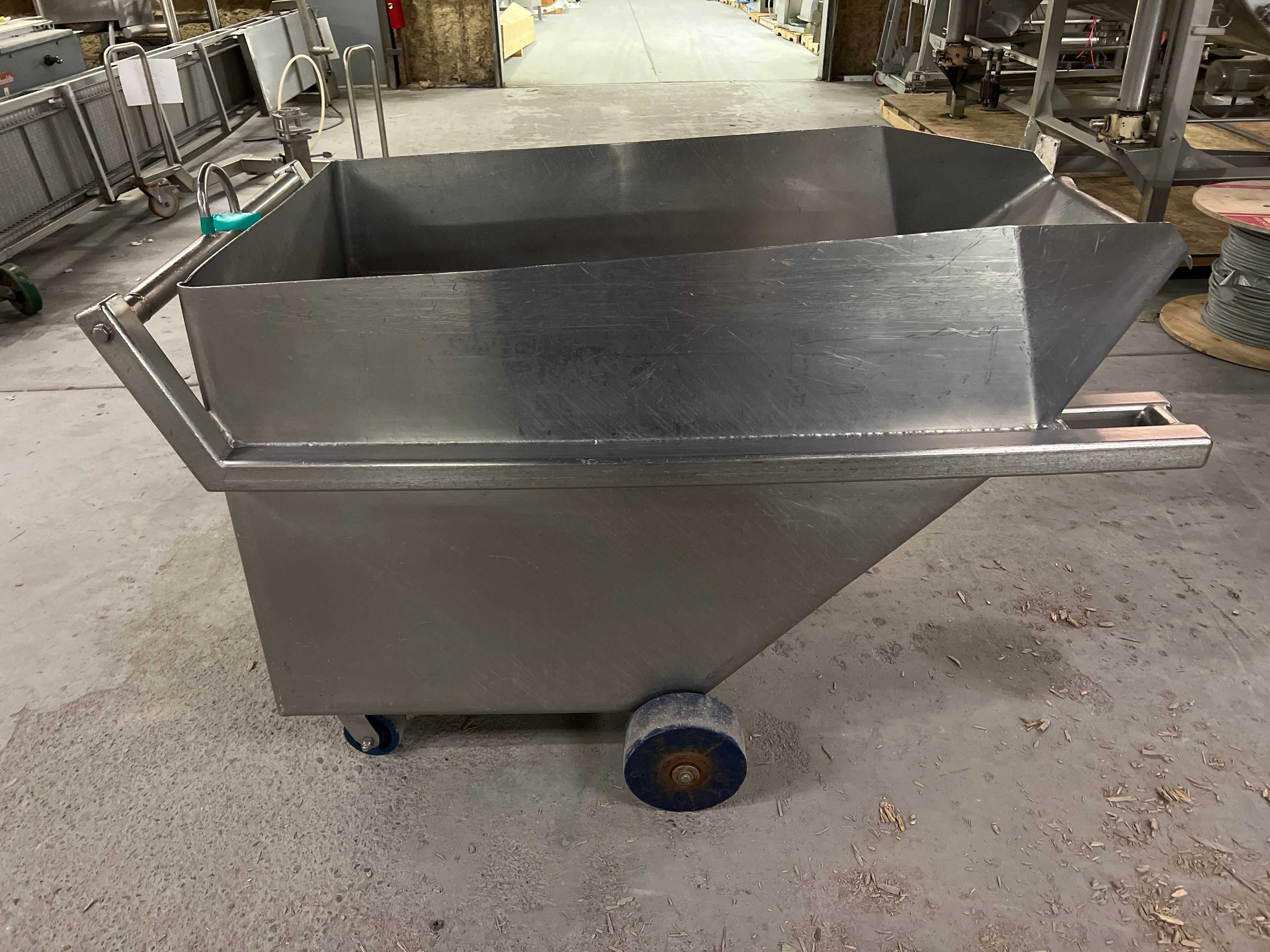 Stainless Steel Dump Cart Hopper - ROLLING CARTS