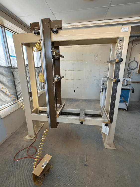 2002 RITTER R515 MACHINE, PNEUMATIC, 60" TRACK, 53" MAX HT, 30"X15" TABLE, 2540LBS - MATERIAL POSITIONERS