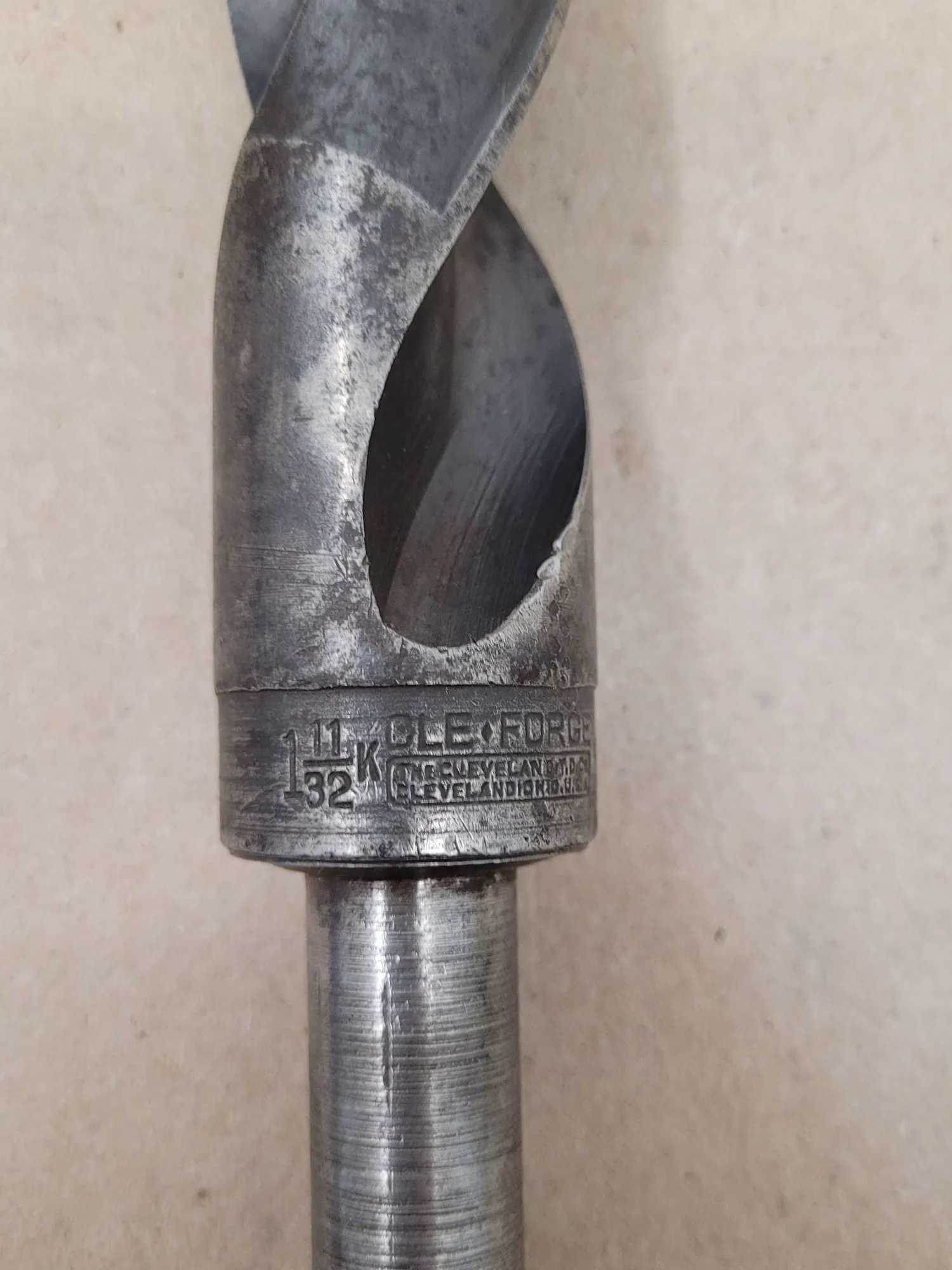 CLE-FORGE 1-11/32" HSS TWIST DRILL, STRAIGHT SHANK, 6-3/4" OAL, 4-1/4" FLUTE - MACHINE TOOLING