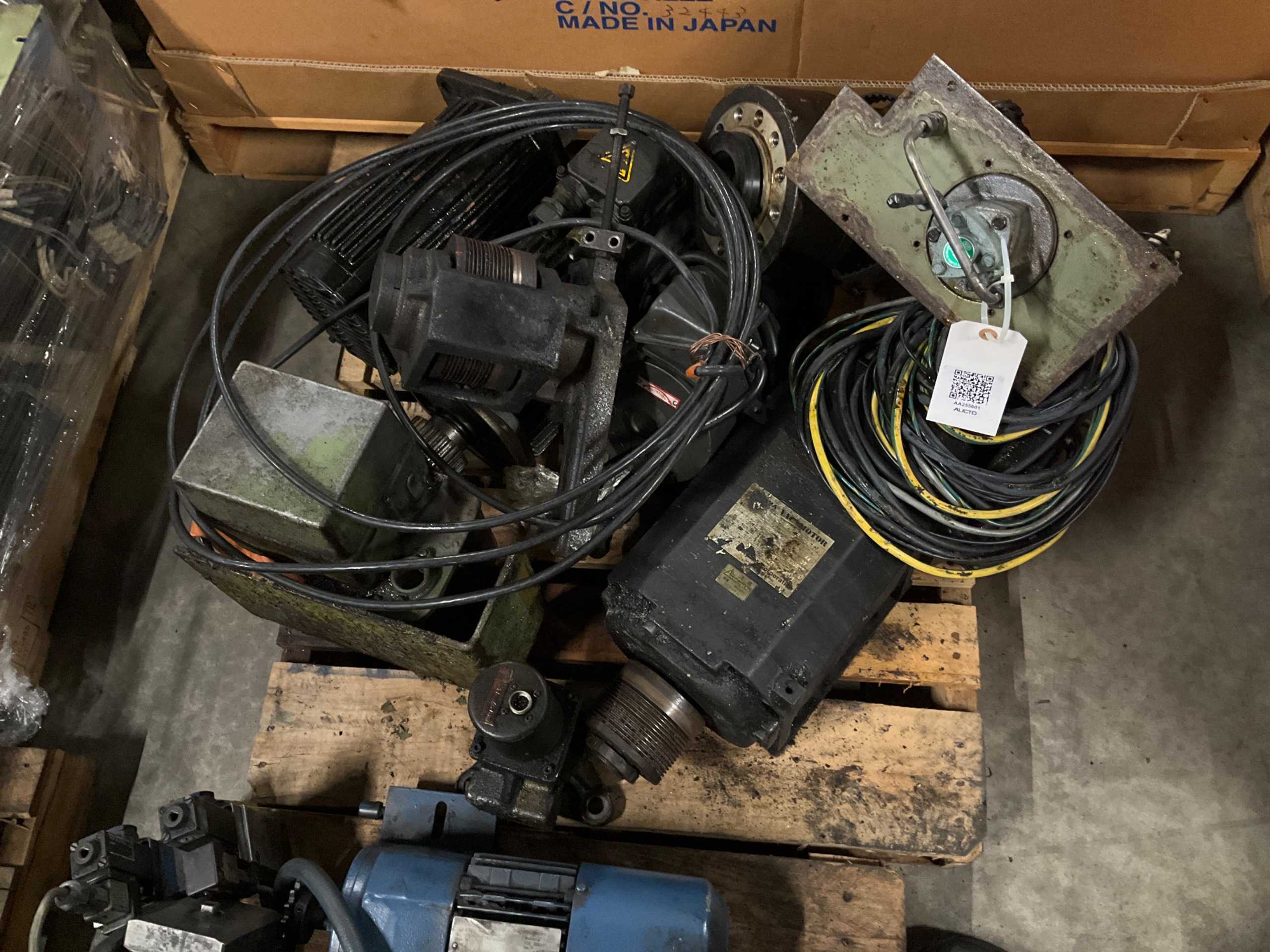 BULK QTY OF PUMPS & MOTORS - INDUSTRIAL PARTS