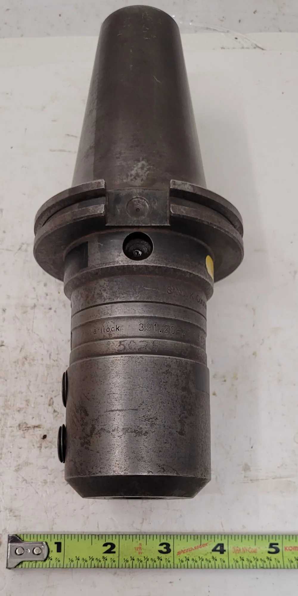 LOT OF 20 CAT 50 TOOL HOLDERS, ERICKSON, SANDVIK, SECO, KENNAMETAL, LYNDEX, SCHUNK, VARIOUS - MACHINING TOOLING & PARTS