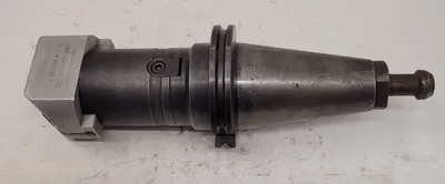 SANDVIK COROMANT BORING HEAD W/ CAT 50 TOOL HOLDER, MODEL 391.38-085 042 - MACHINE TOOLING