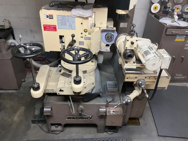 1994 AMADA WASINO GLS-50A OPTICAL PROFILE GRINDING MACHINE - undefined