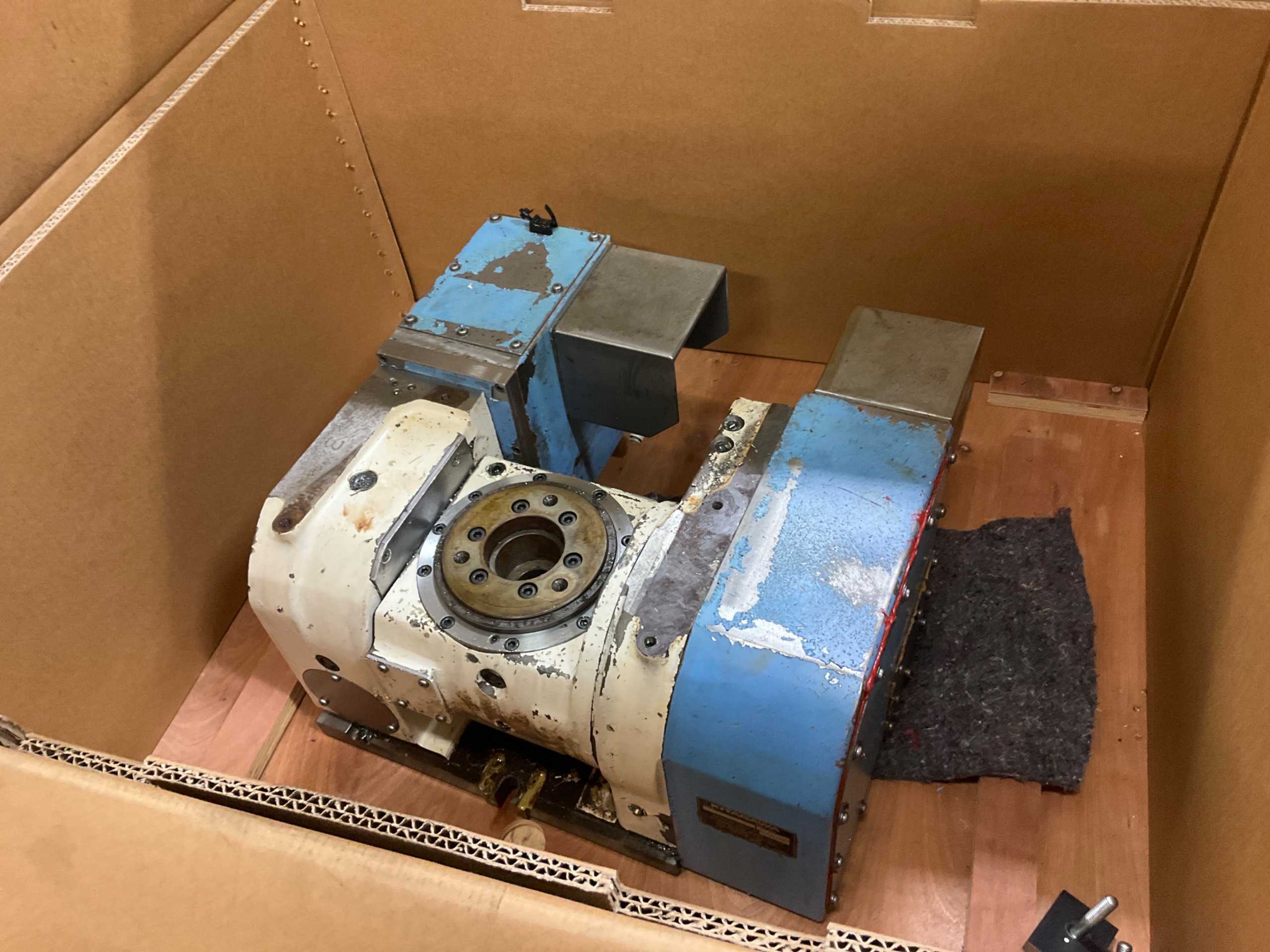 2005 KITAGAWA TTM120A502 ROTARY TABLE 2005 KITAGAWA TTM120A502 ROTARY TABLE