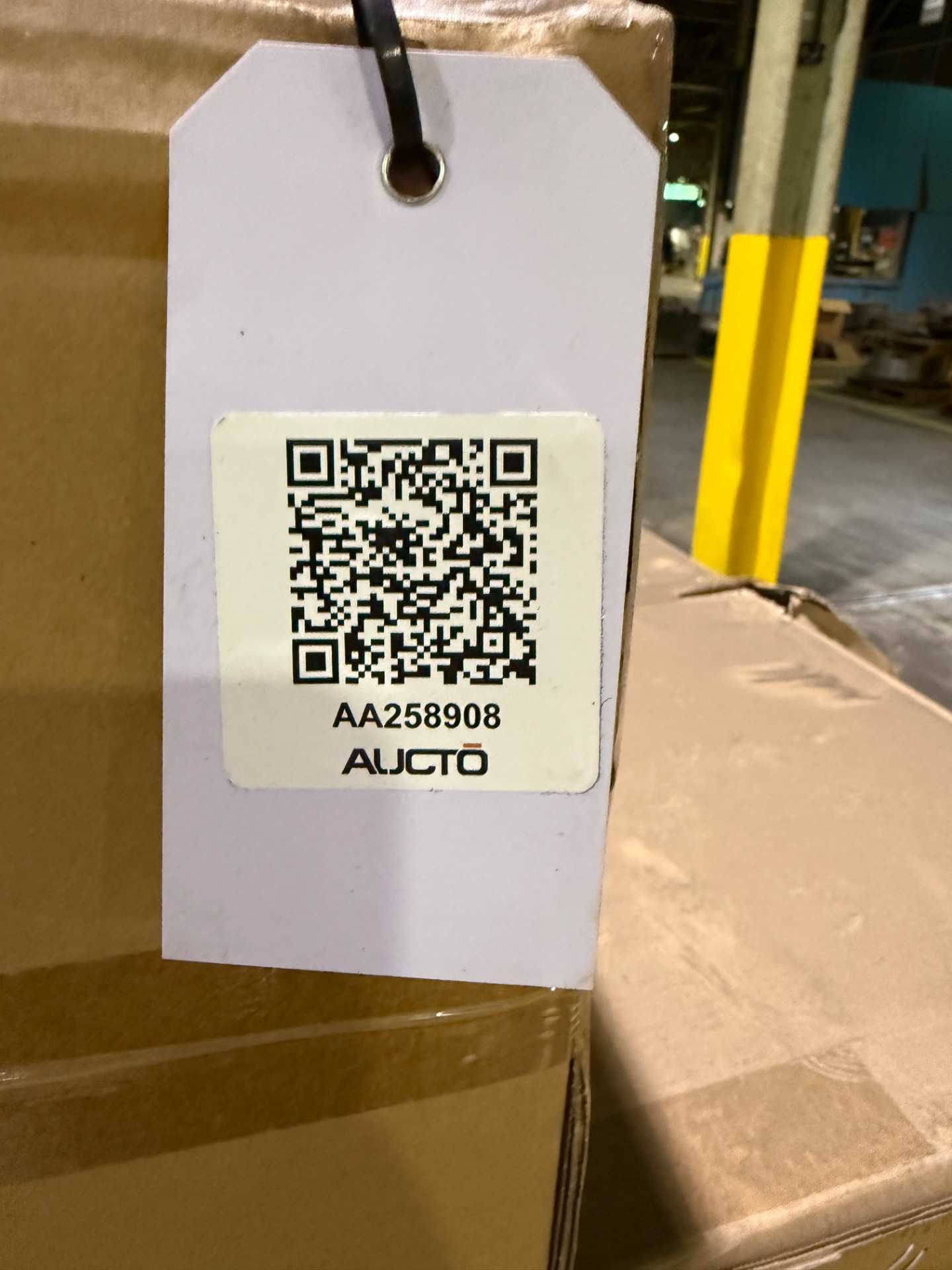 BULK QTY OF PLASTIC INDUSTRIAL PIPING COMPONENTS - FILTRATION