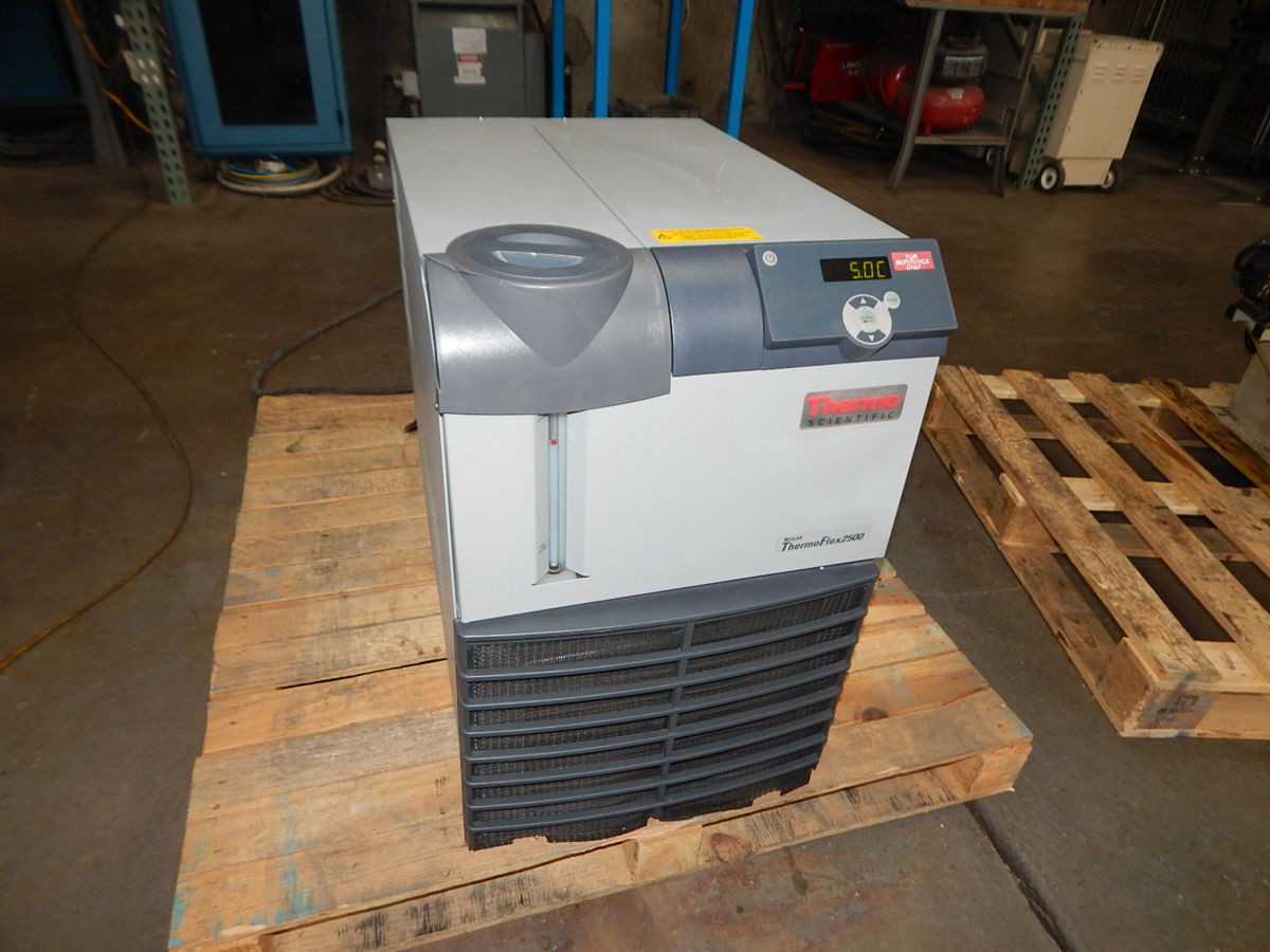 THERMO FISHER, 2500, CHILLER, 2500W COOLING, -10C TO +40C TEMP, 4.7L/MIN FLOW - CHILLERS