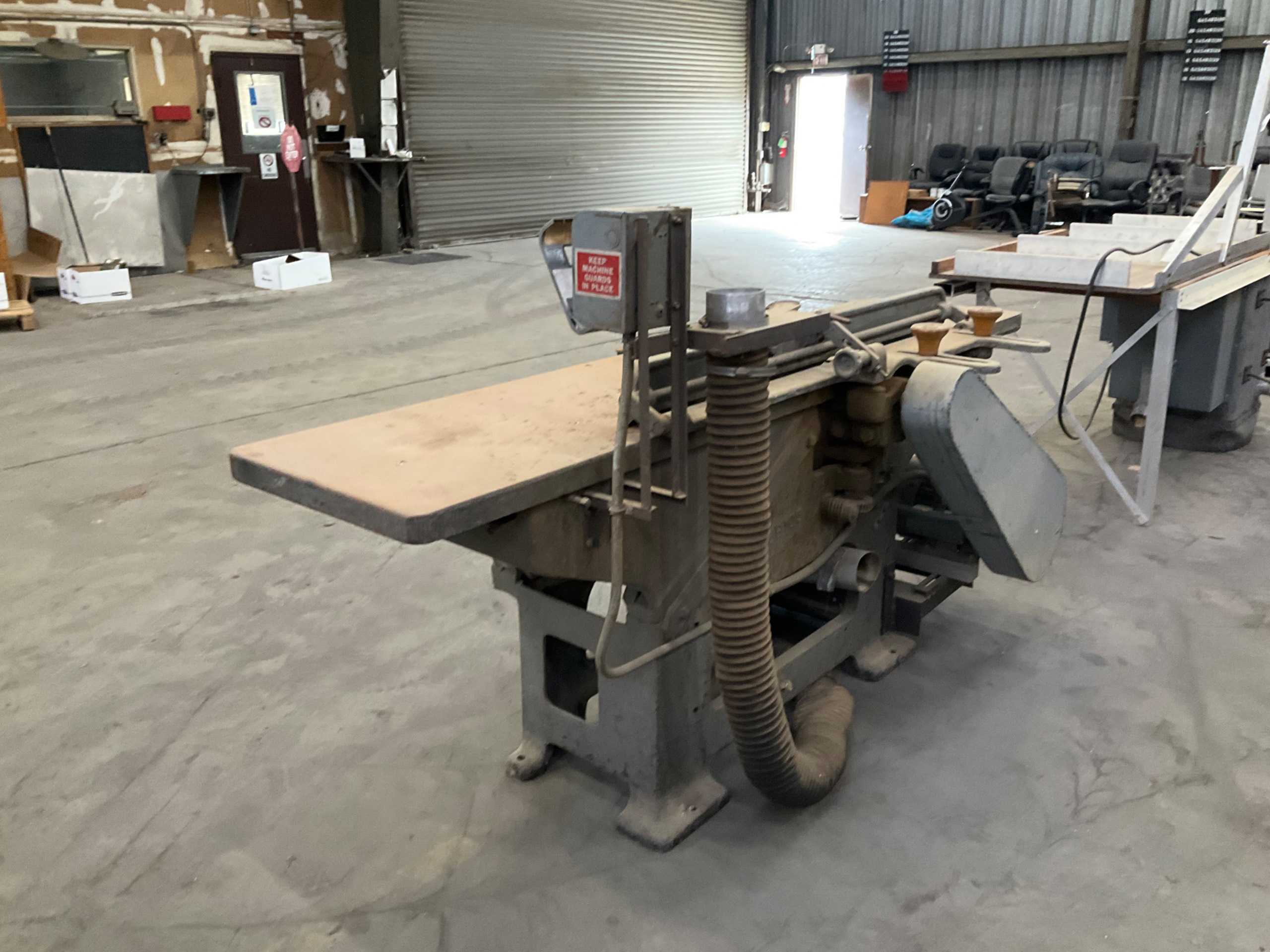 YATES 199 JOINTER - SHOP EQUIPMENT