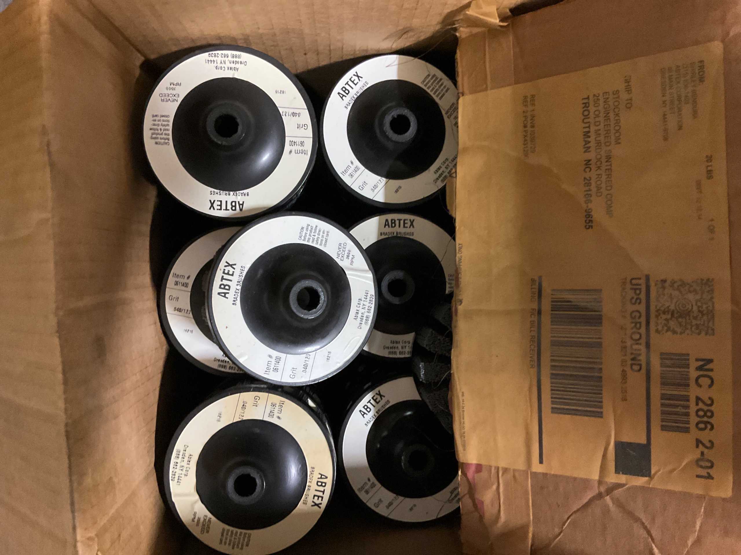 BULK QTY OF INDUSTRIAL PARTS - INDUSTRIAL PARTS