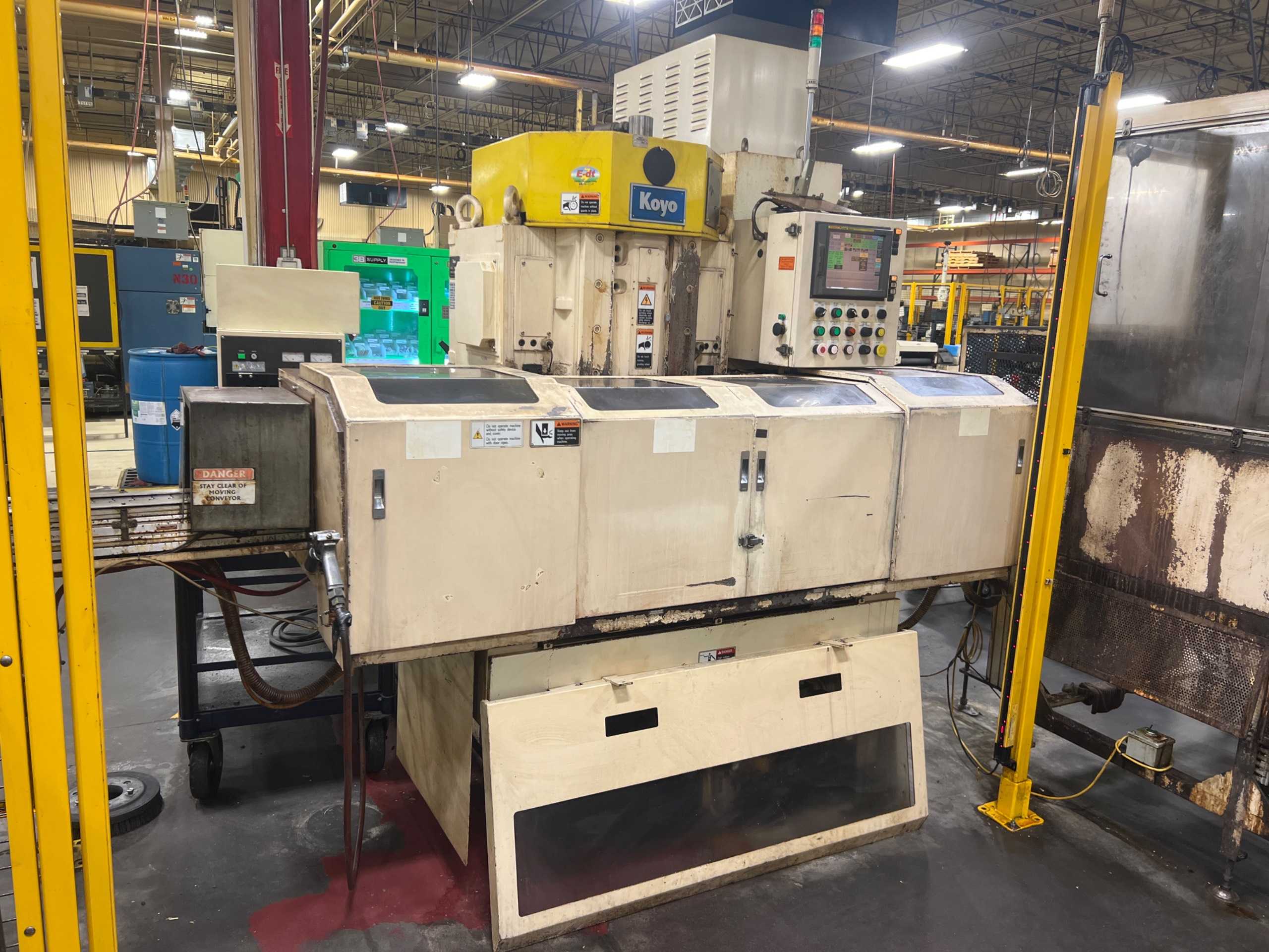 KOYO KVD-300W DOUBLE DISC SURFACE GRINDER - SURFACE GRINDERS