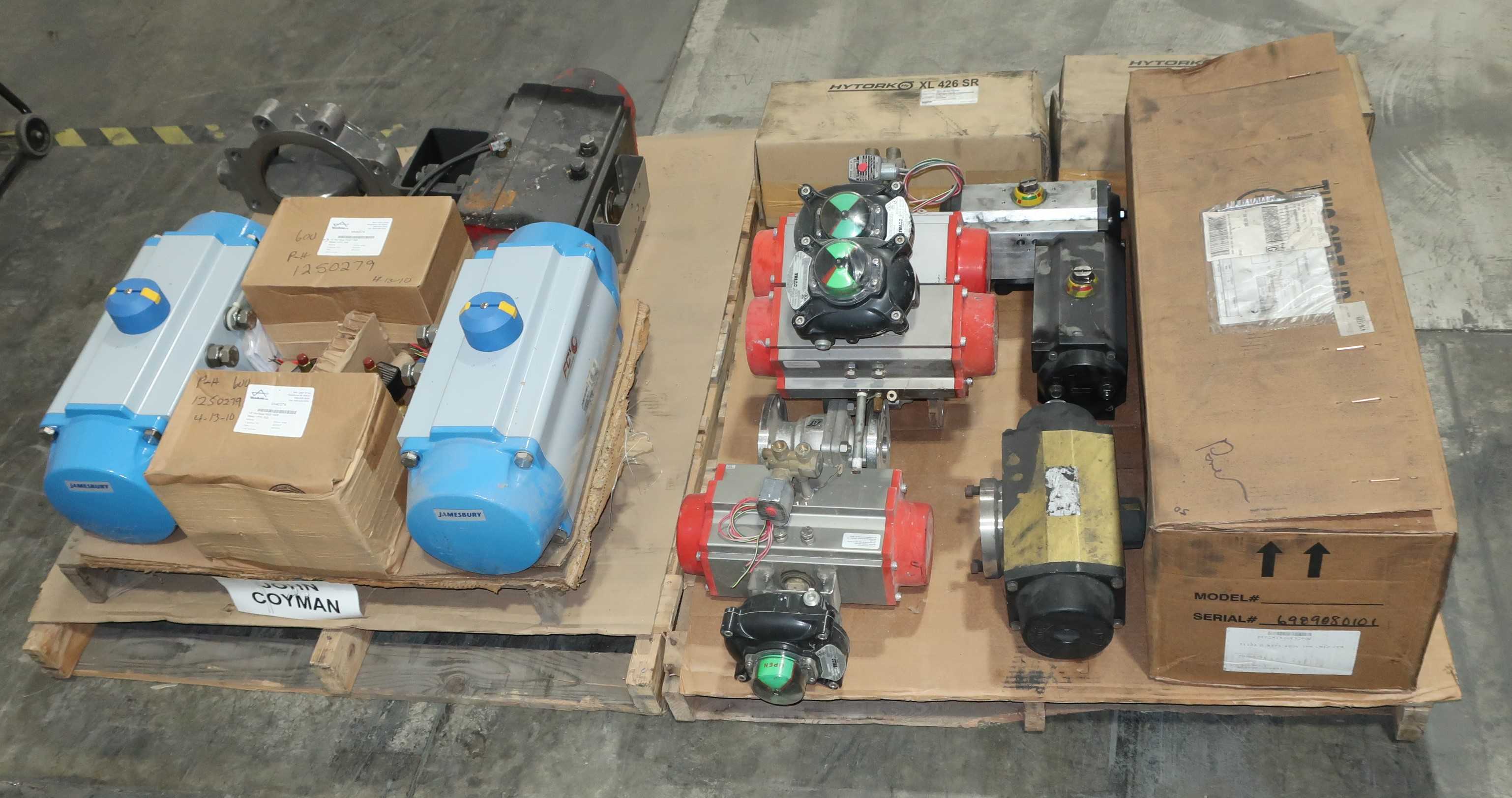 2 PALLETS OF ASSORTED ACTUATORS, JAMESBURY, HYTORK, DRESSER, ALLEN SHERMAN- HOFF, TRIAC CONTROLS - ACTUATOR
