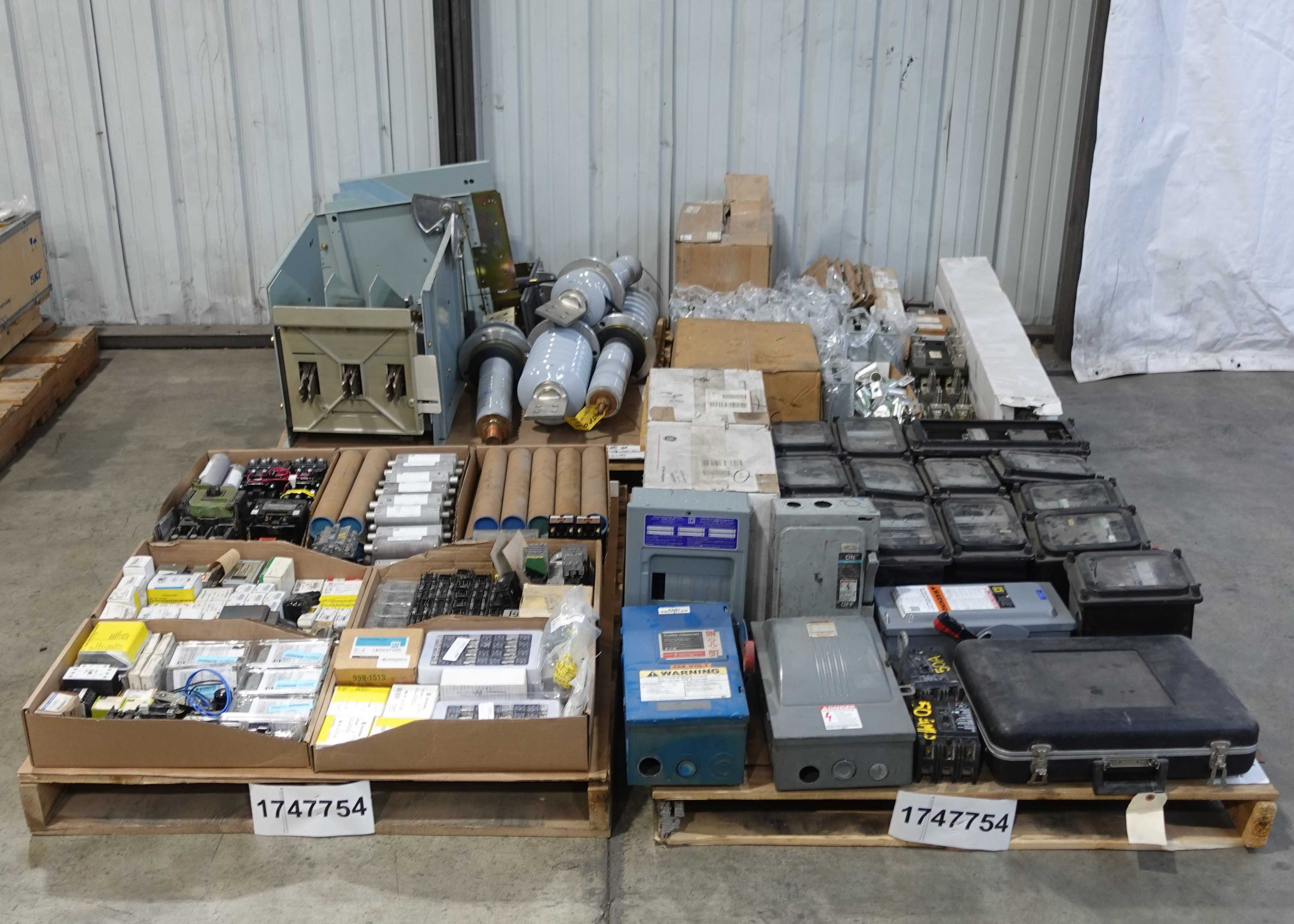 SKU 1747754 - 4 PALLETS ASSORTED ELECTRICAL COMPONENTS - ELECTRICAL COMPONENTS