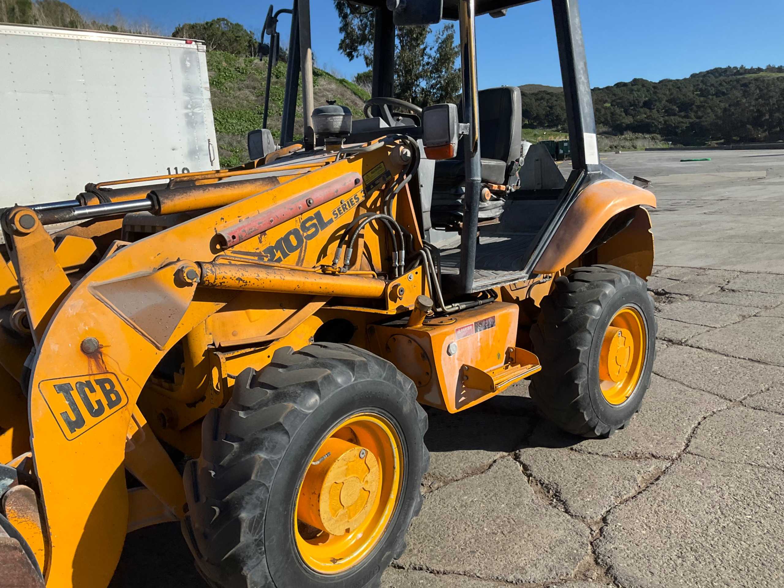 JCB 210SL WHEEL LOADER - WHEEL LOADER