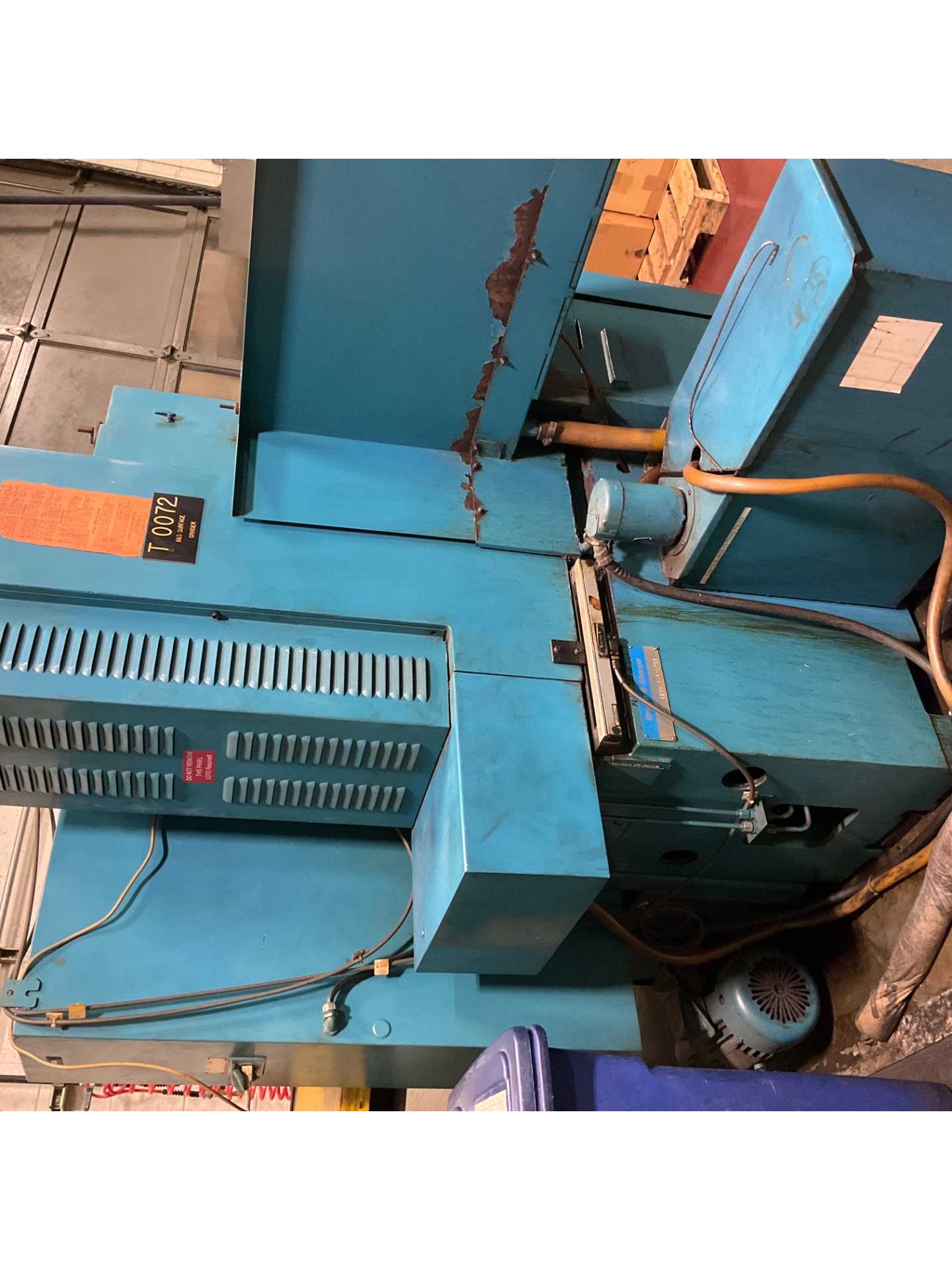 BROWN & SHARPE 818 TECHMASTER SURFACE GRINDER - SURFACE GRINDERS